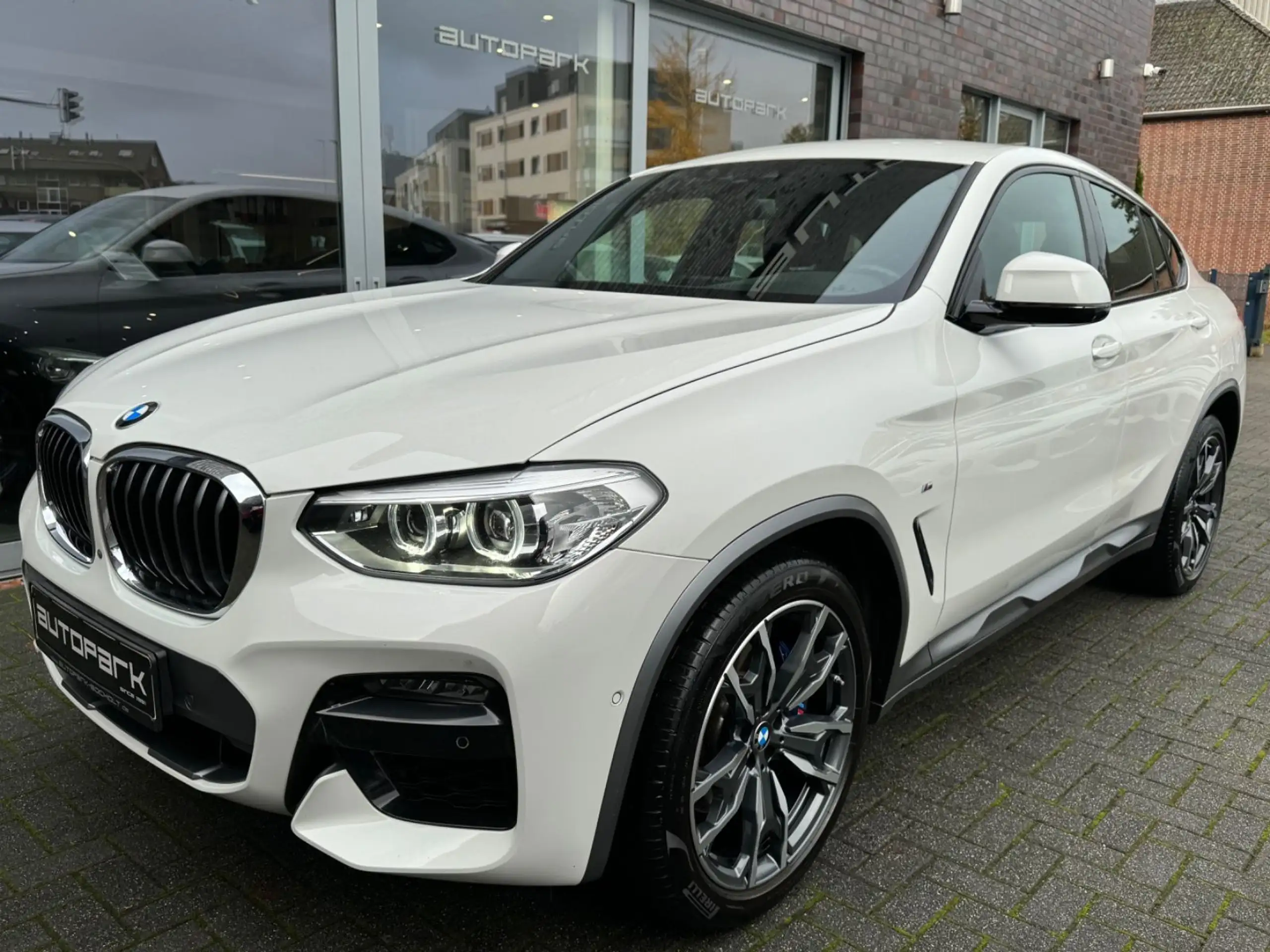 BMW - X4