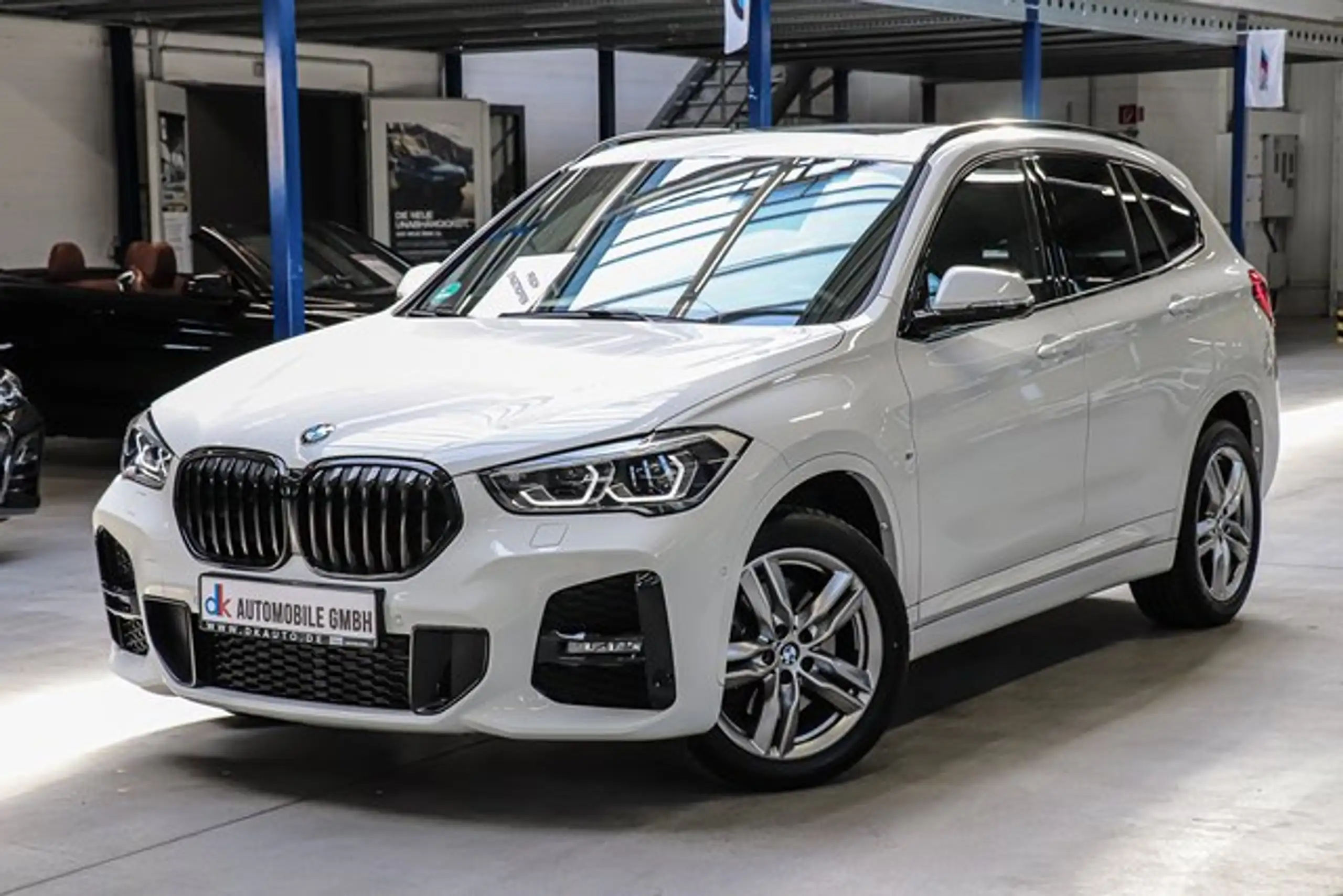 BMW - X1