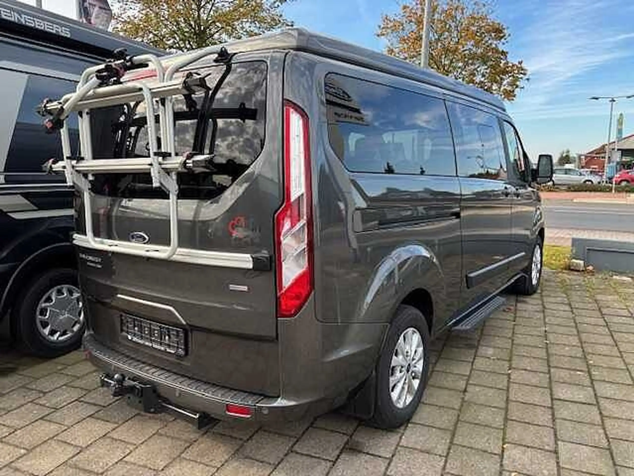 Ford - Tourneo Custom