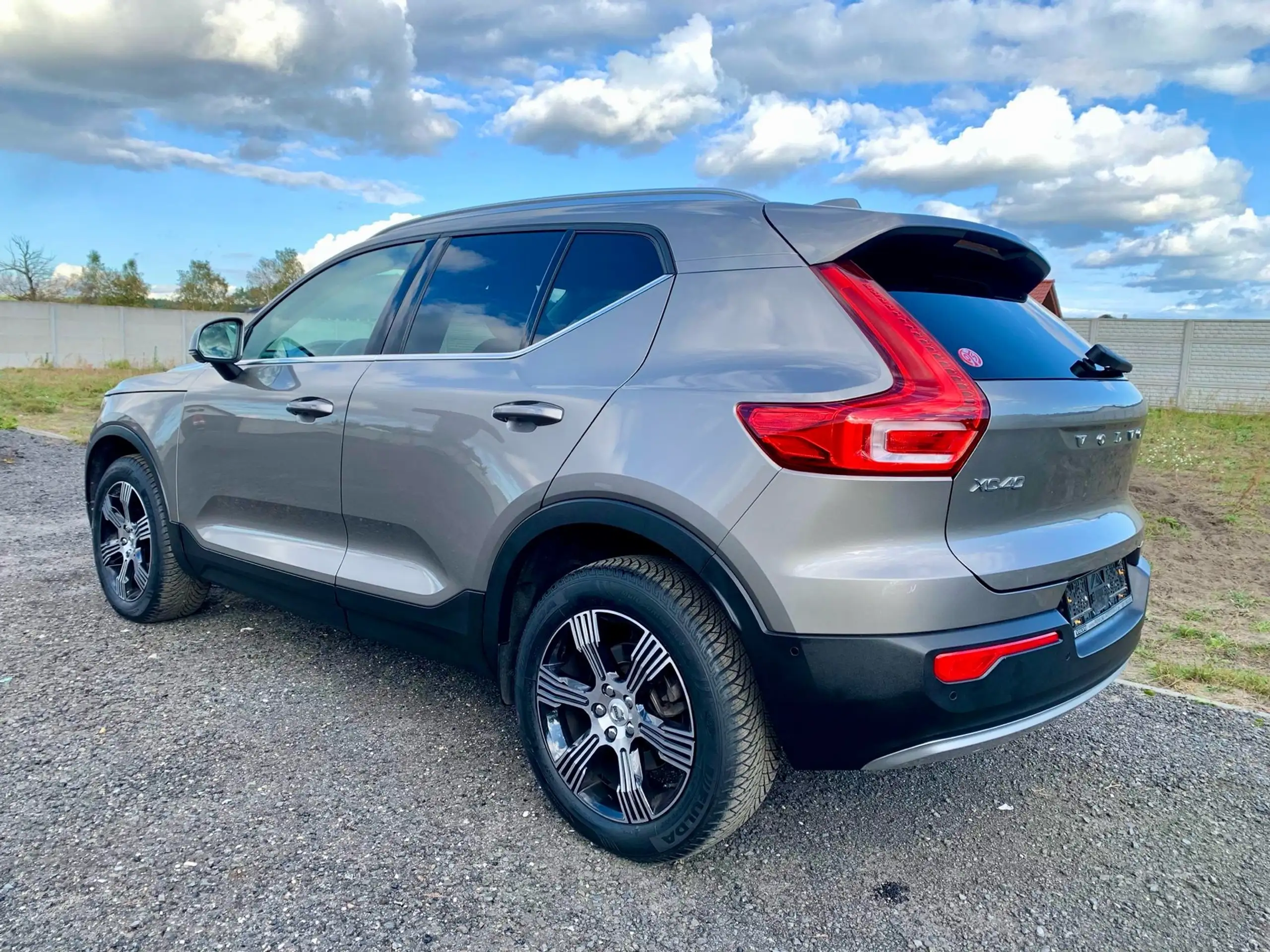 Volvo - XC40