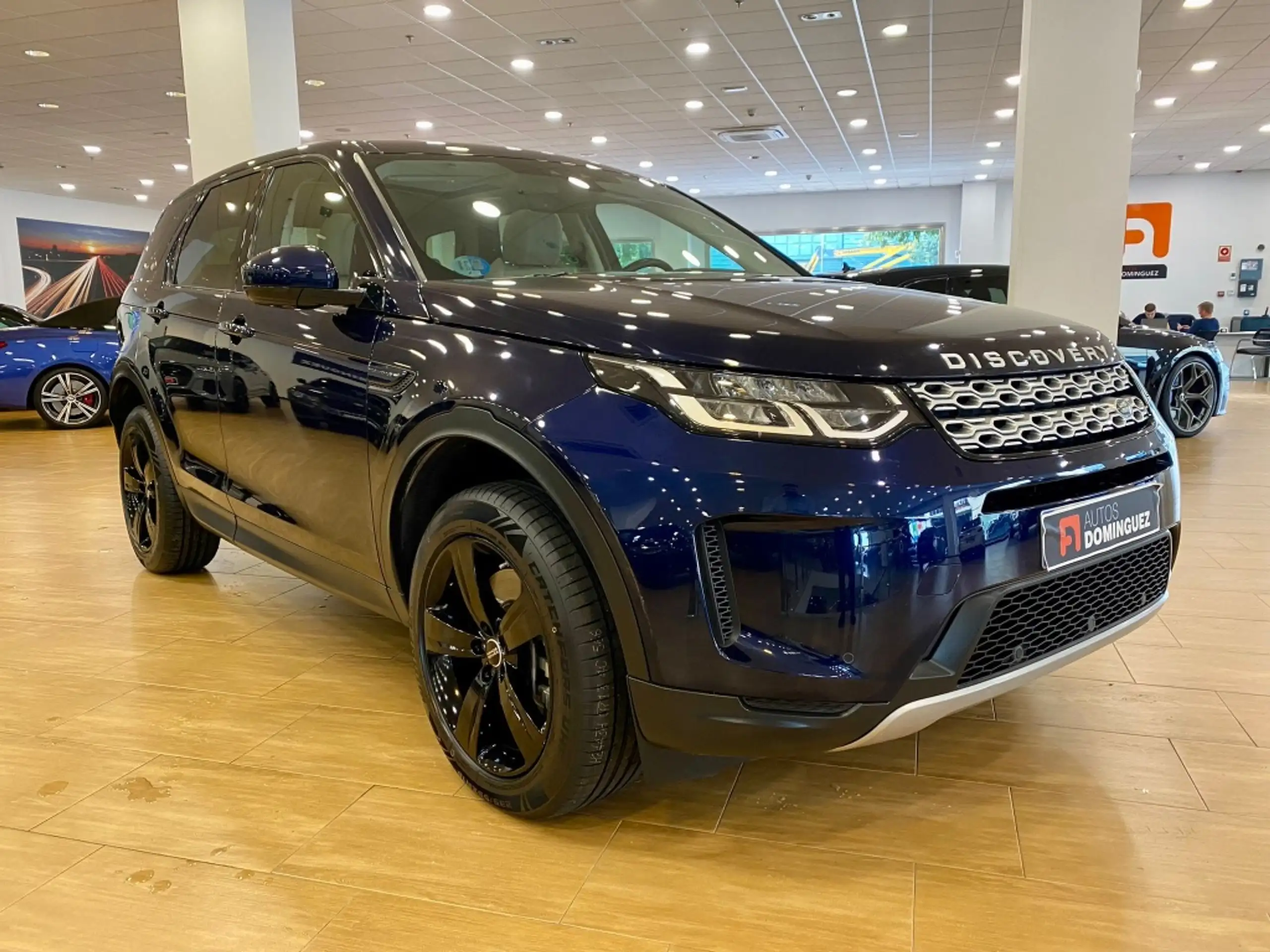 Land Rover - Discovery Sport