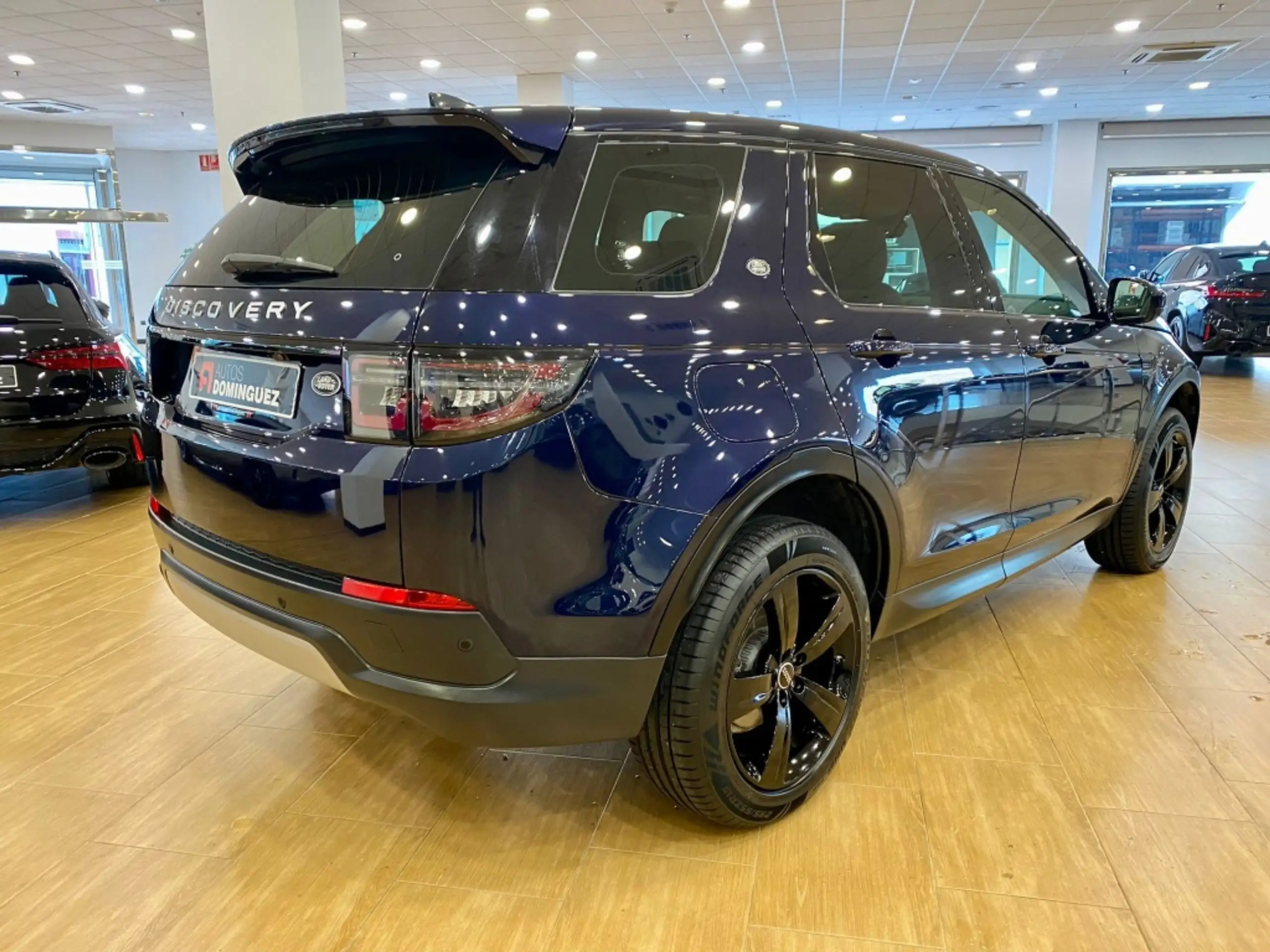 Land Rover - Discovery Sport