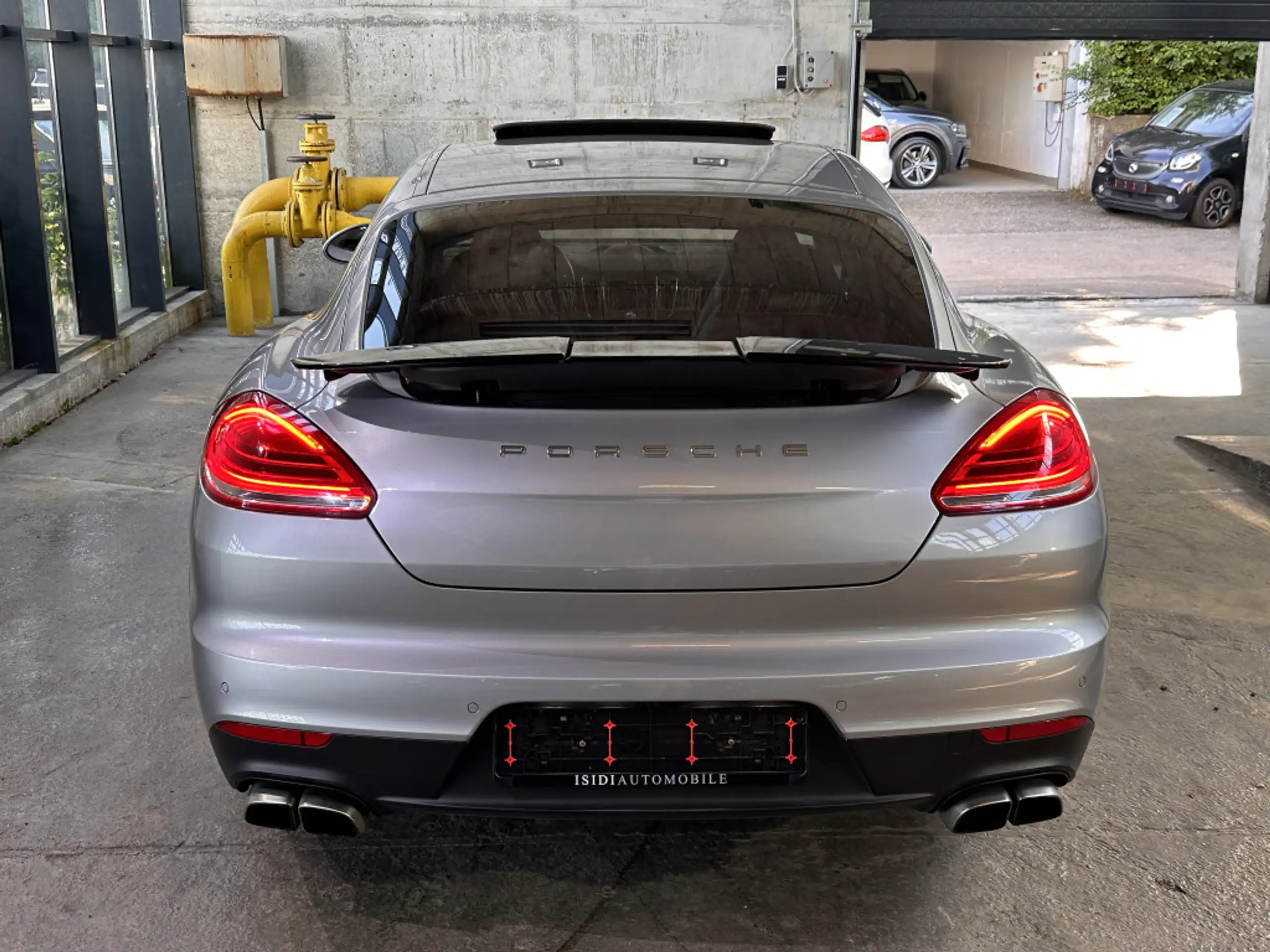 Porsche - Panamera