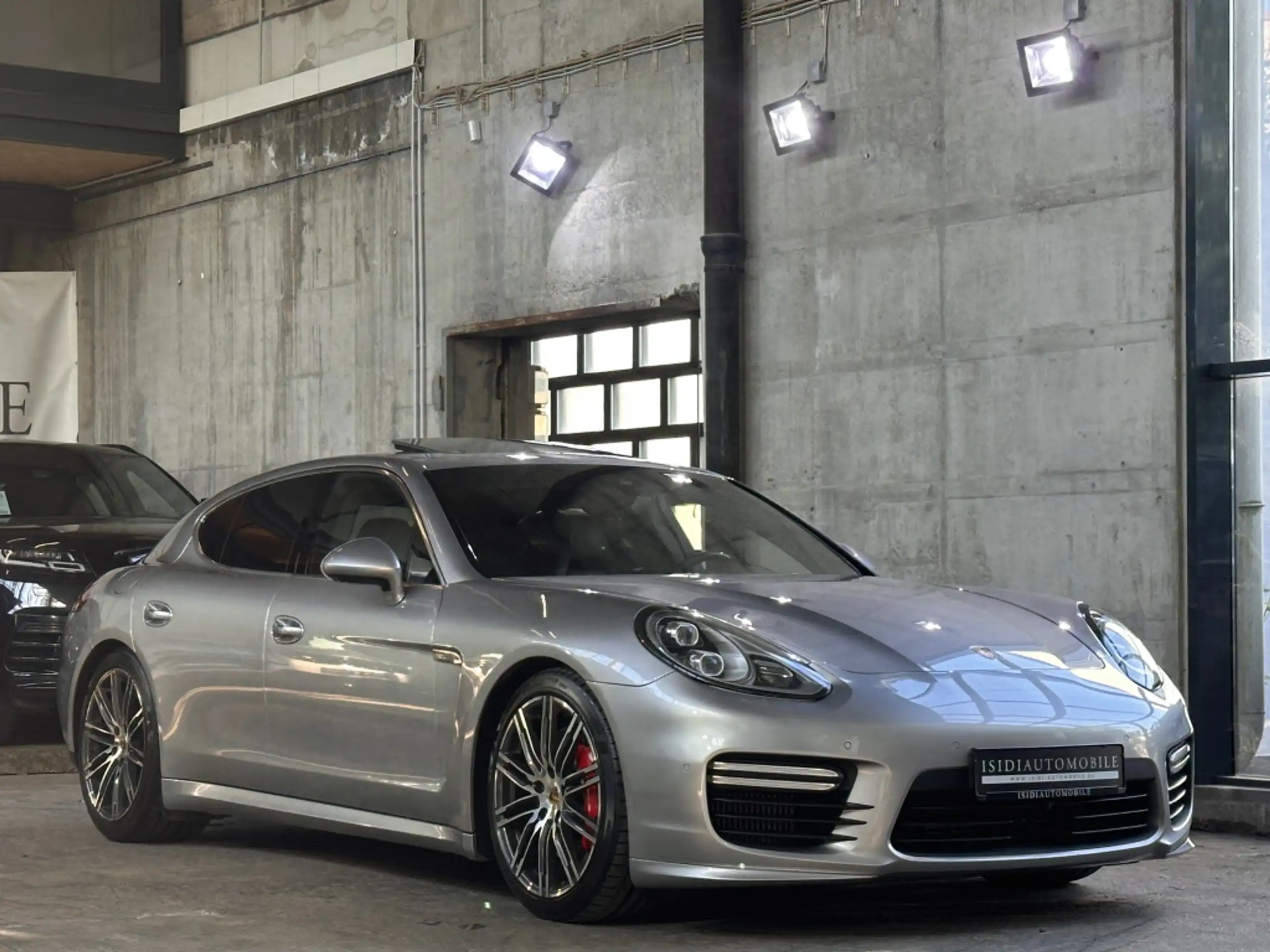 Porsche - Panamera