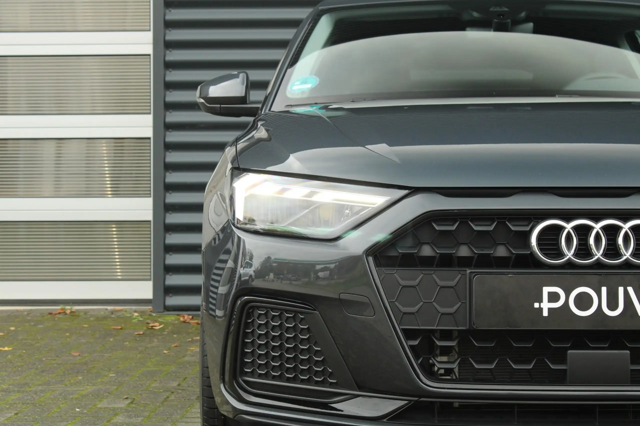 Audi - A1