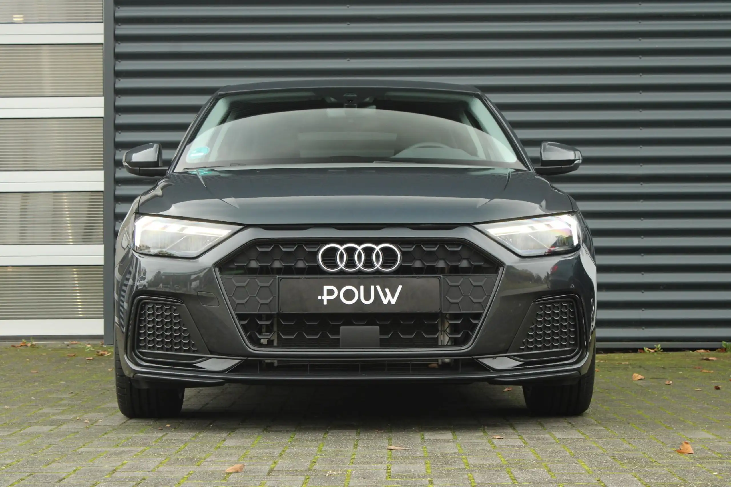 Audi - A1