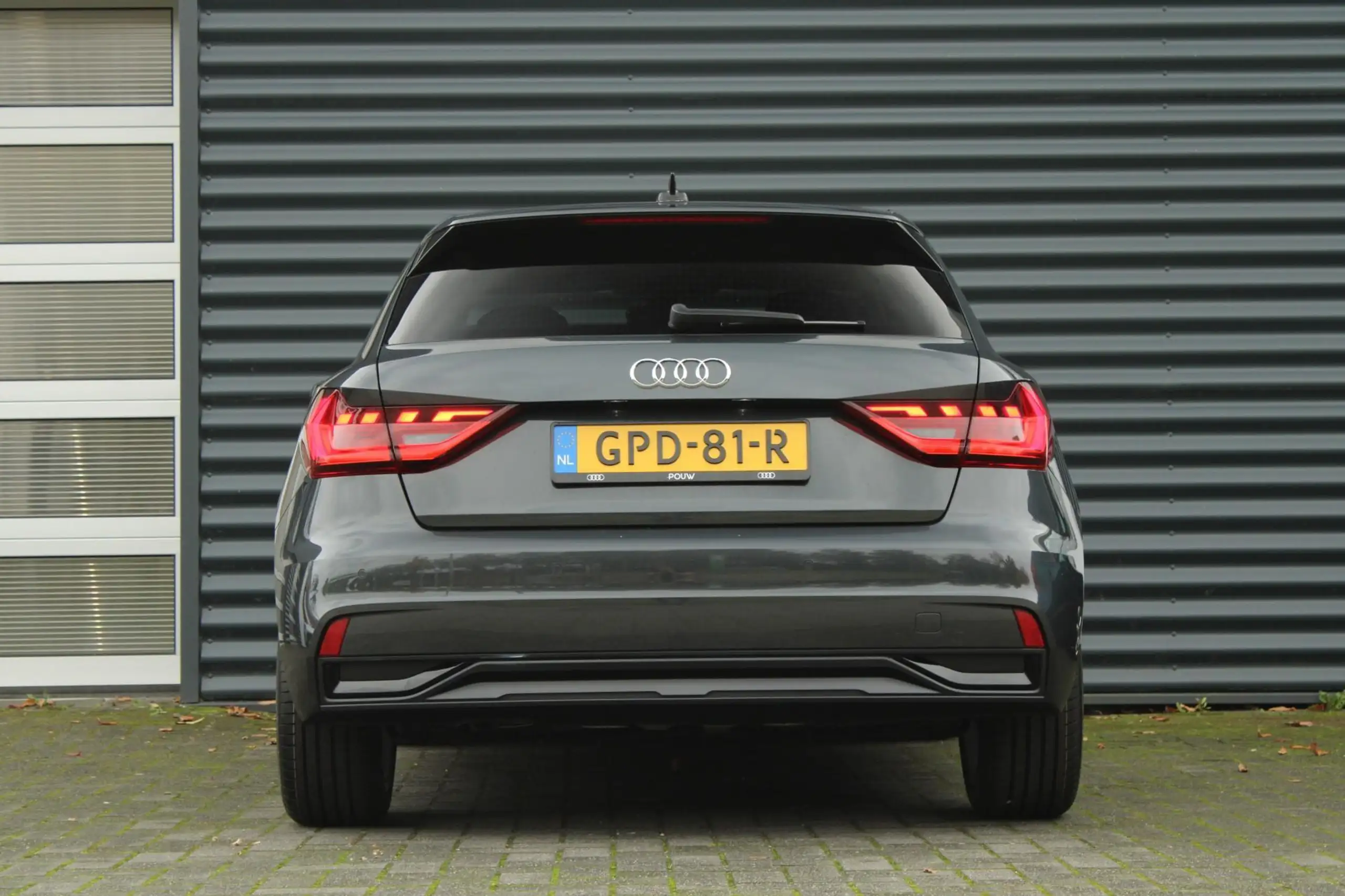 Audi - A1