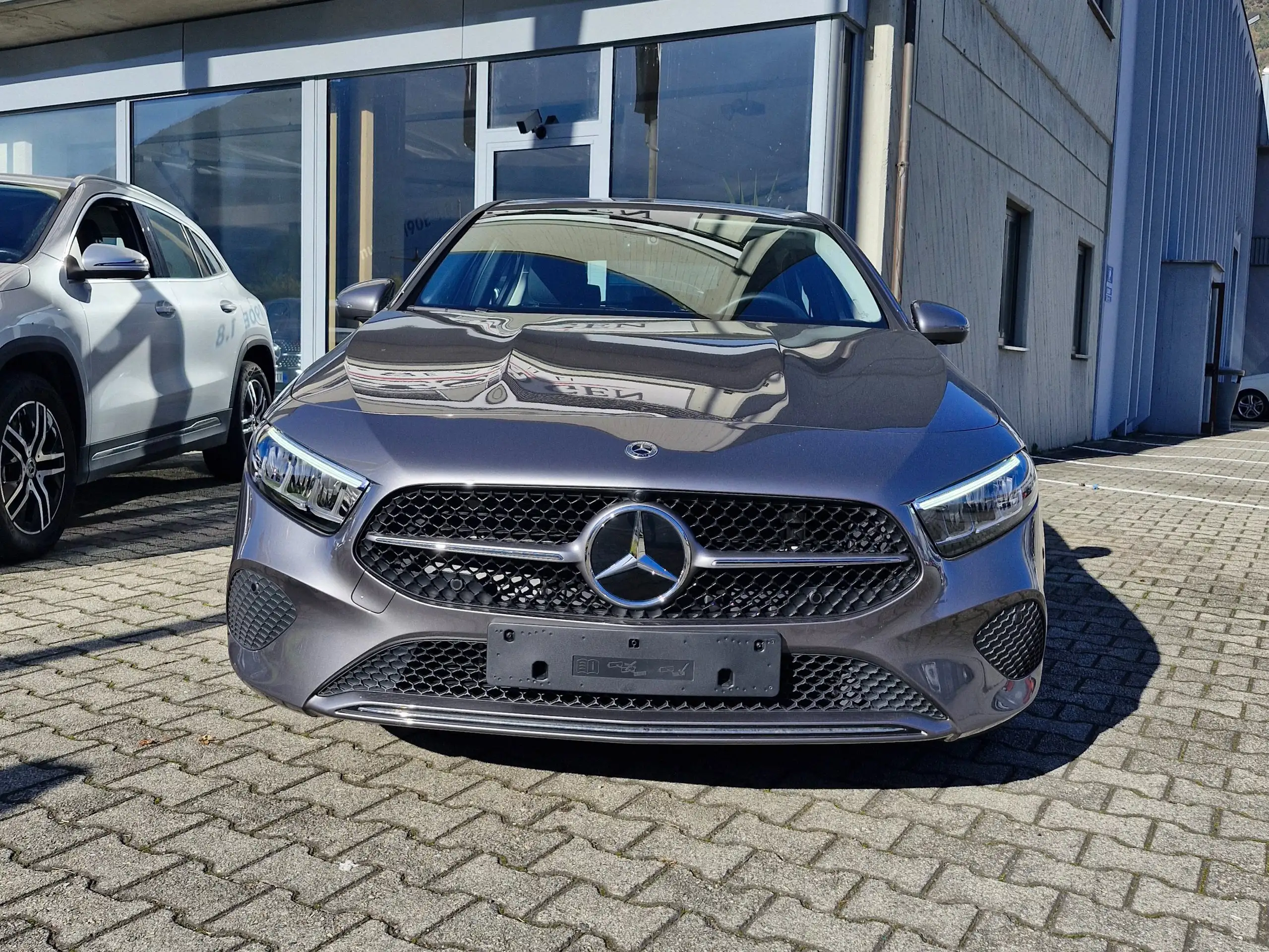 Mercedes-Benz - A 200