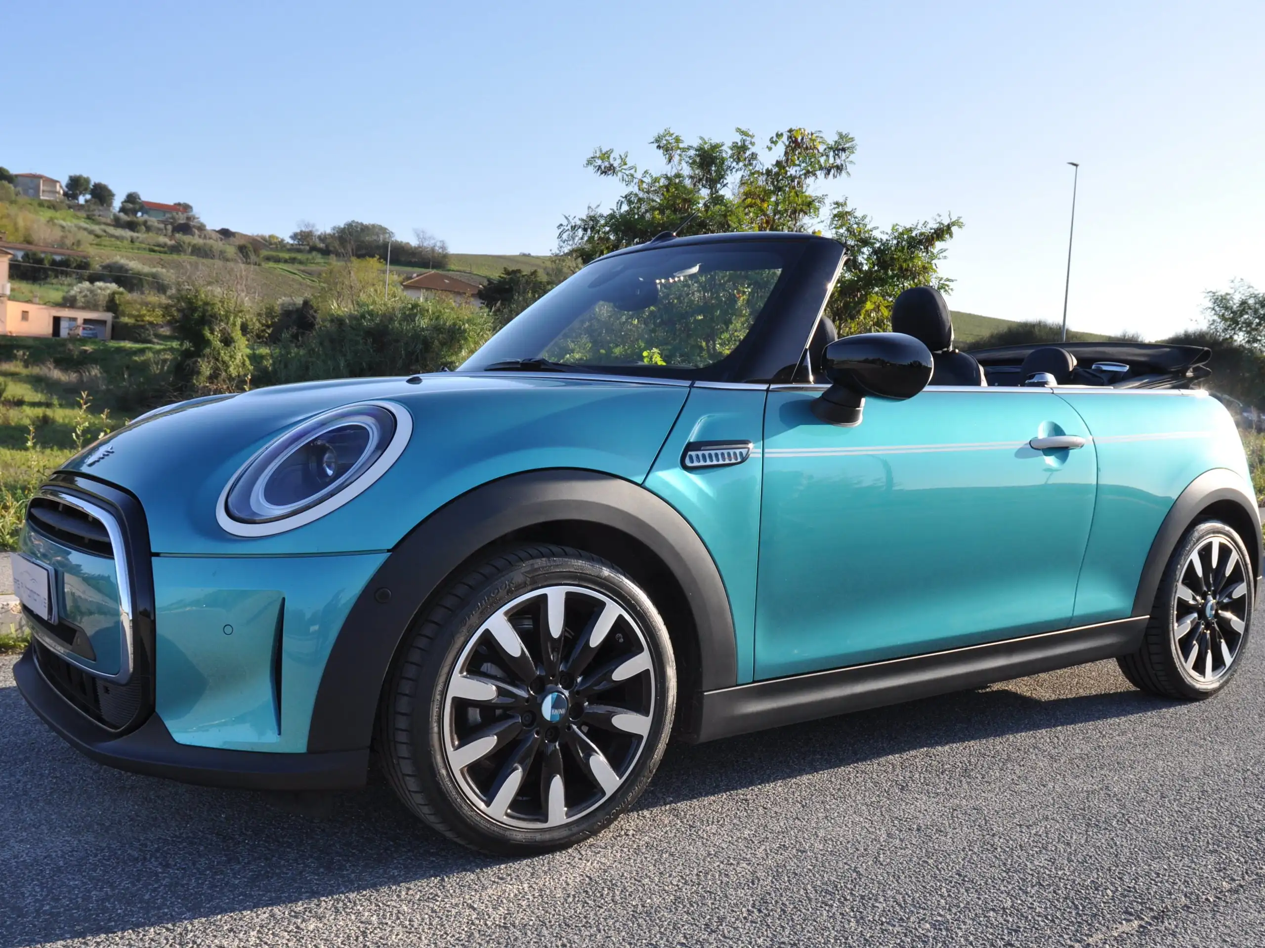 MINI - Cooper Cabrio