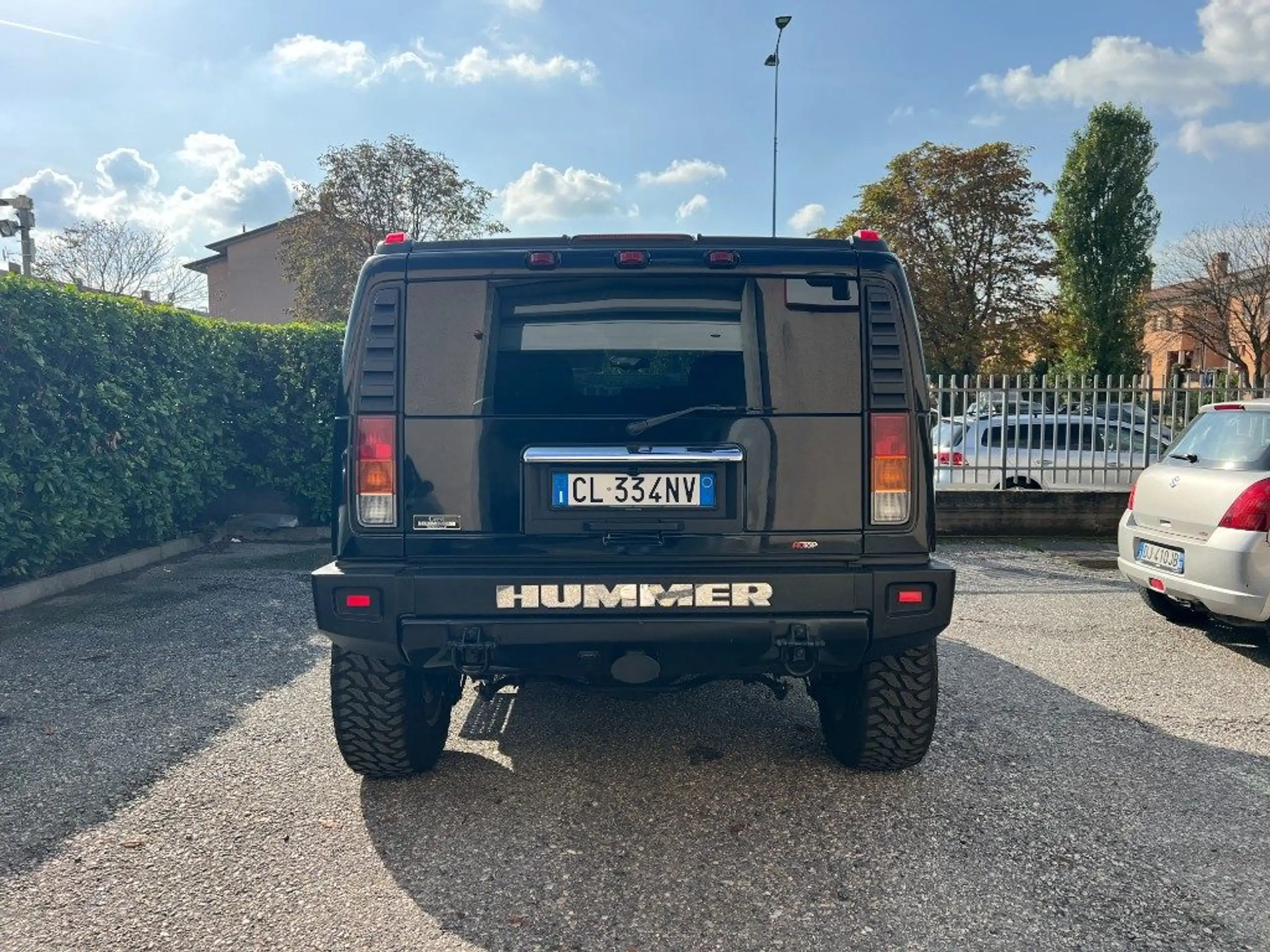 HUMMER - H2