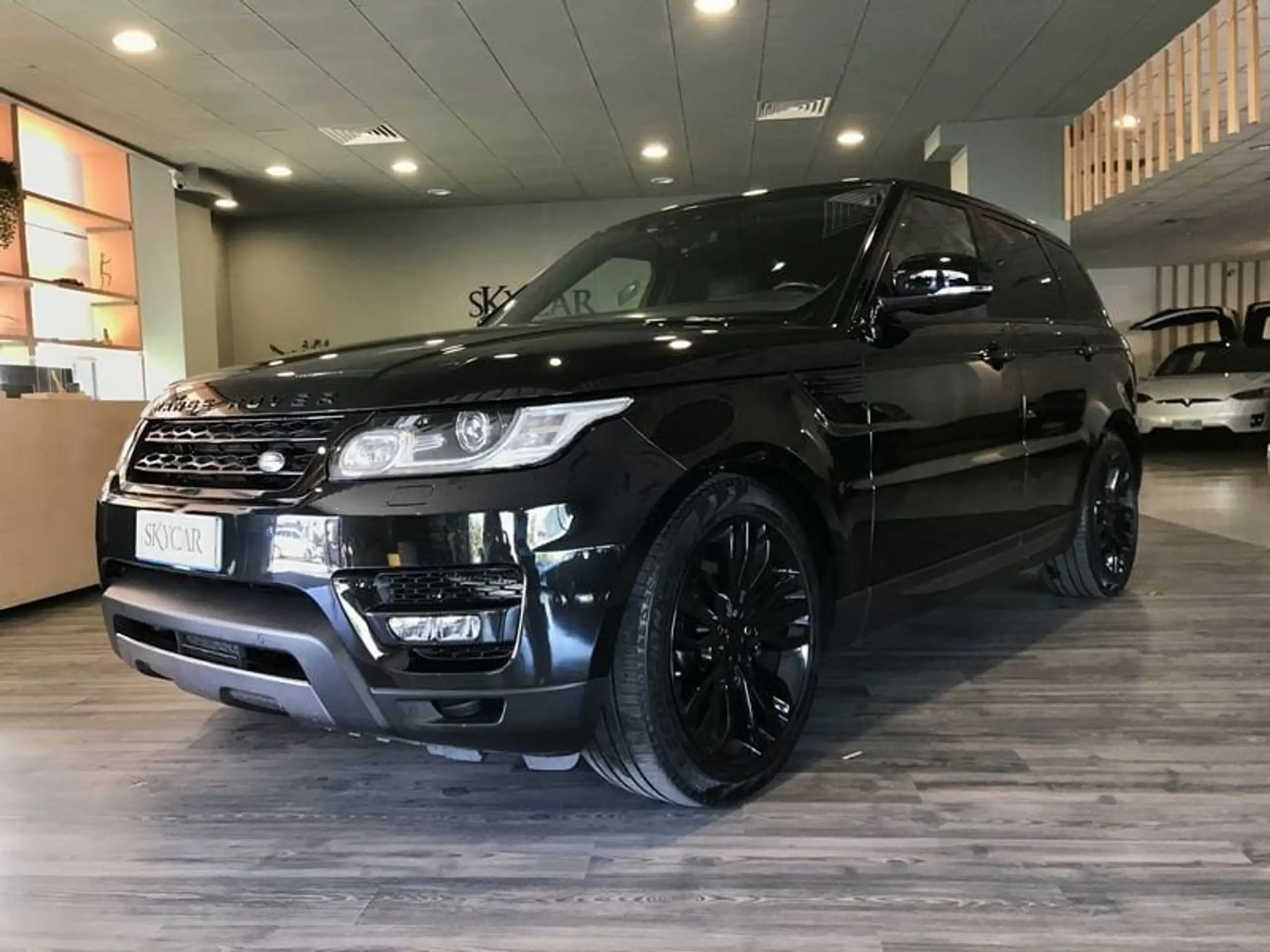 Land Rover - Range Rover Sport