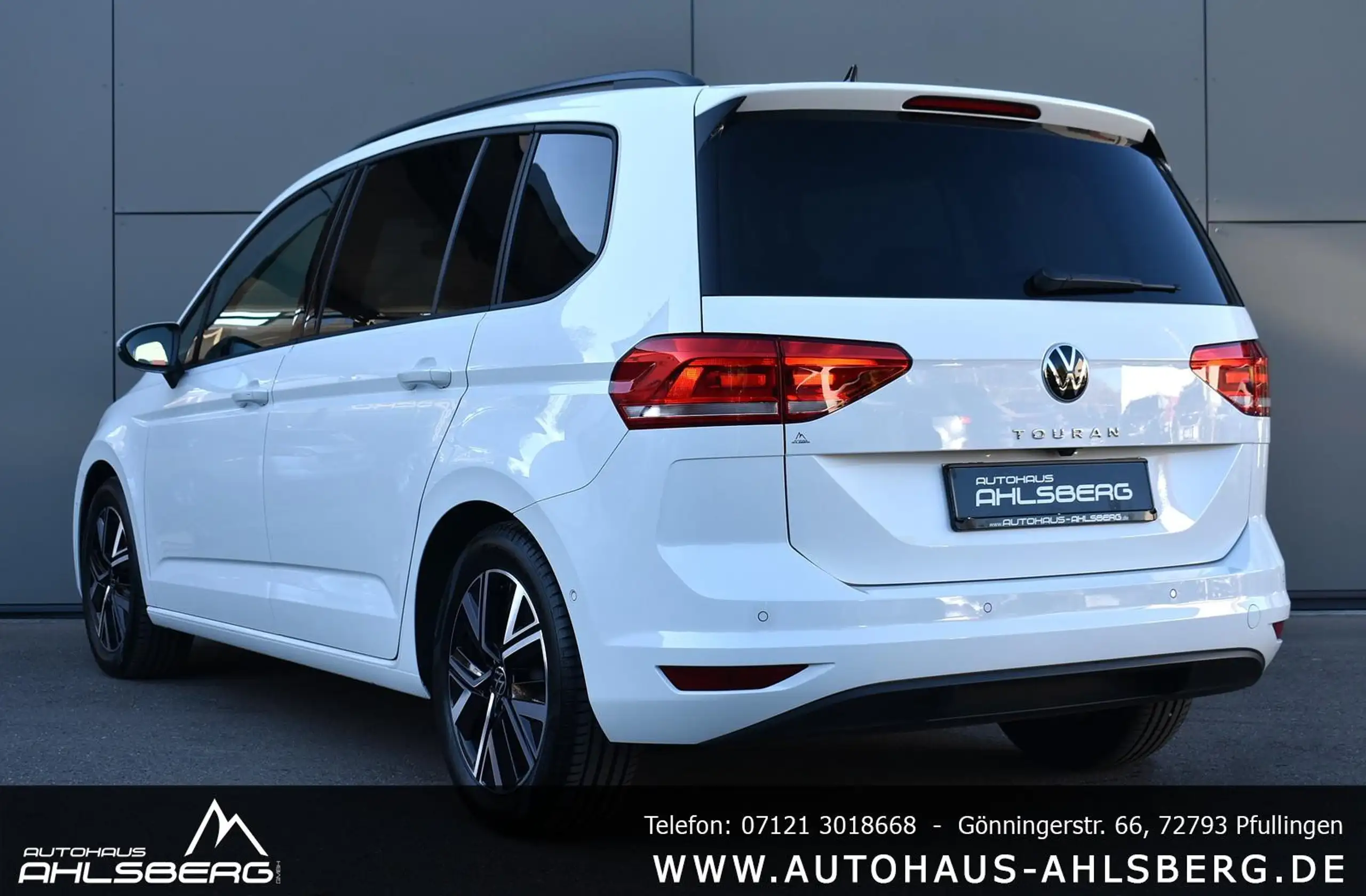 Volkswagen - Touran