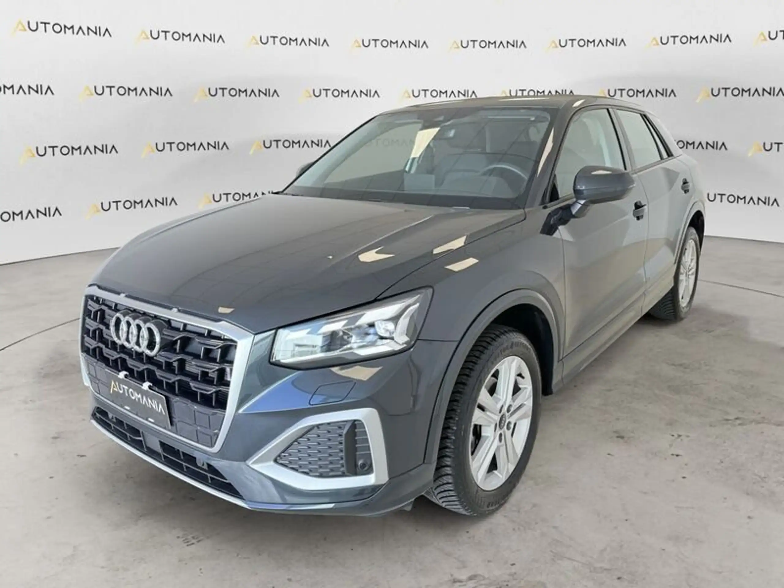 Audi - Q2