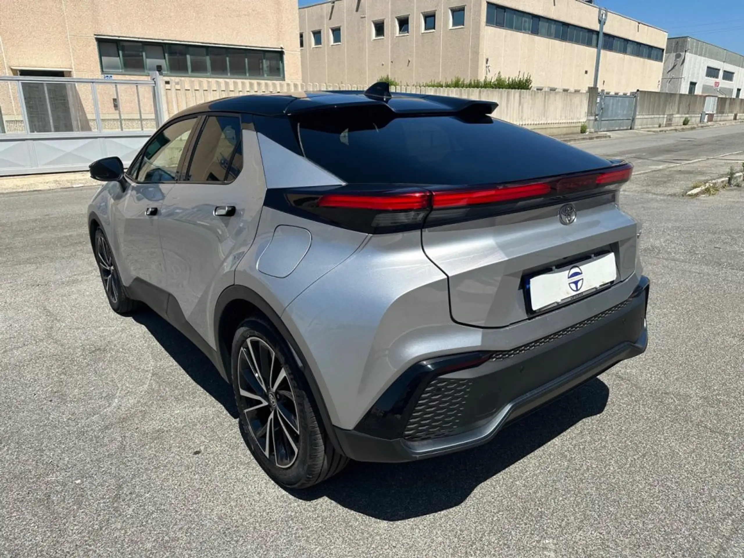 Toyota - C-HR