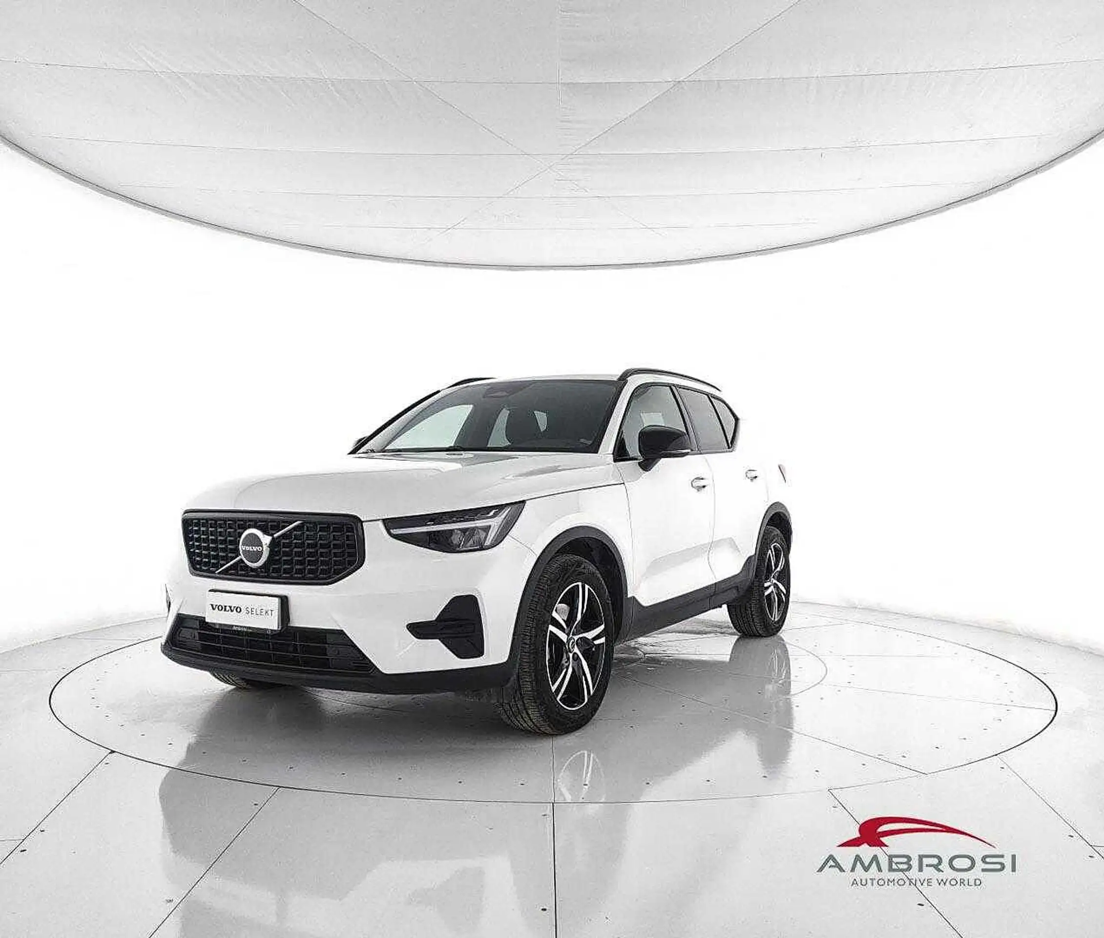 Volvo - XC40