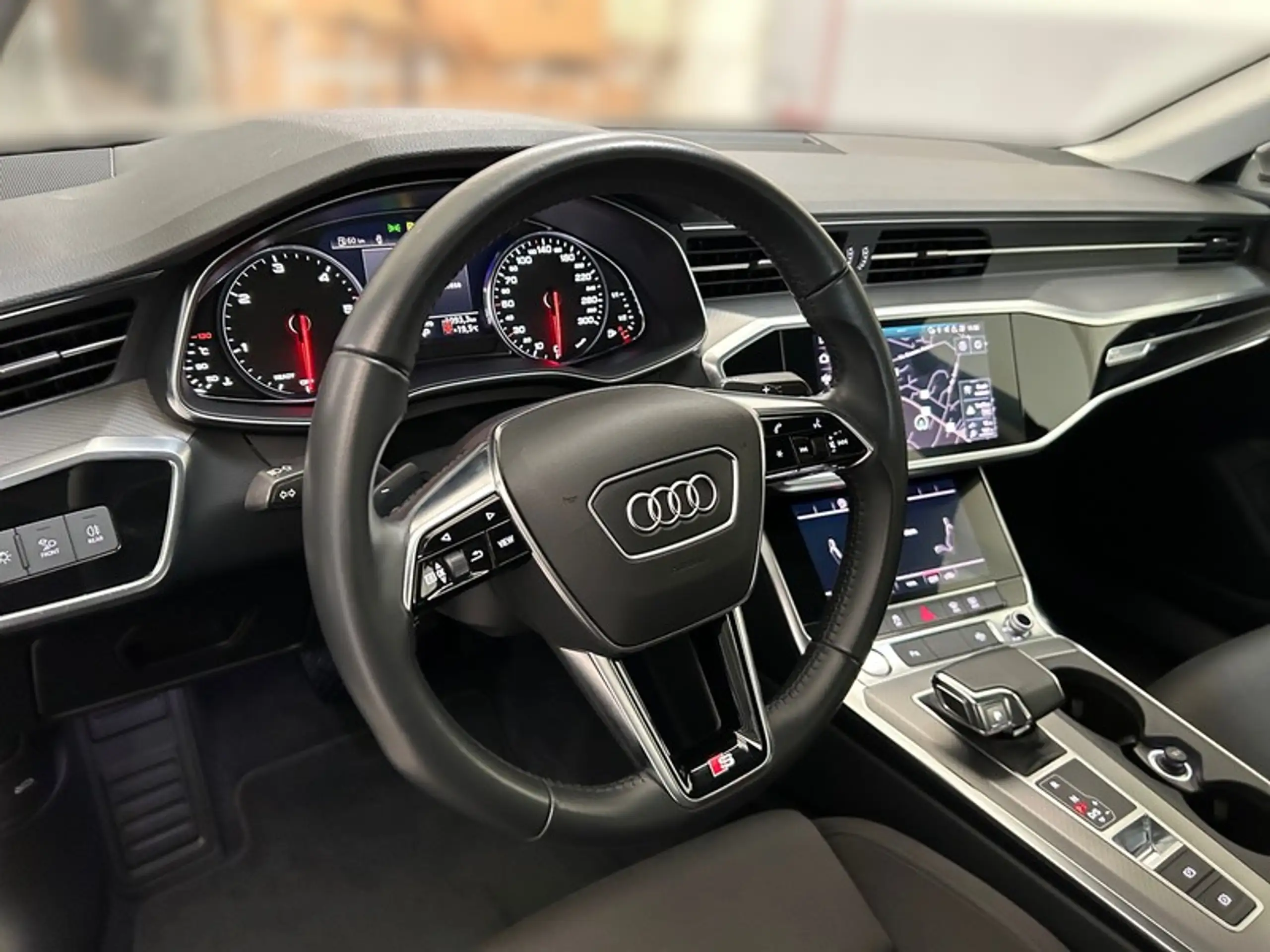 Audi - A6