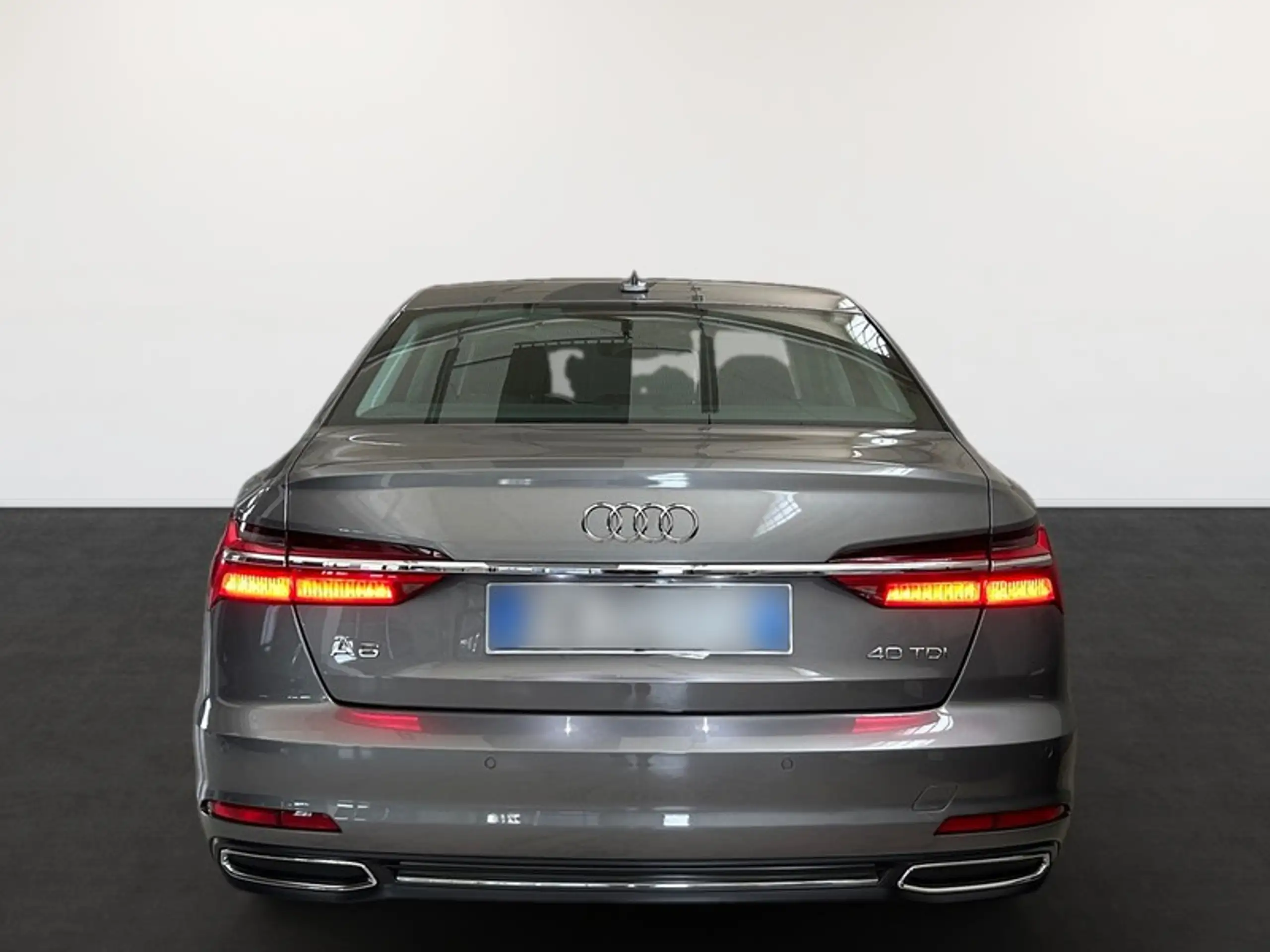 Audi - A6