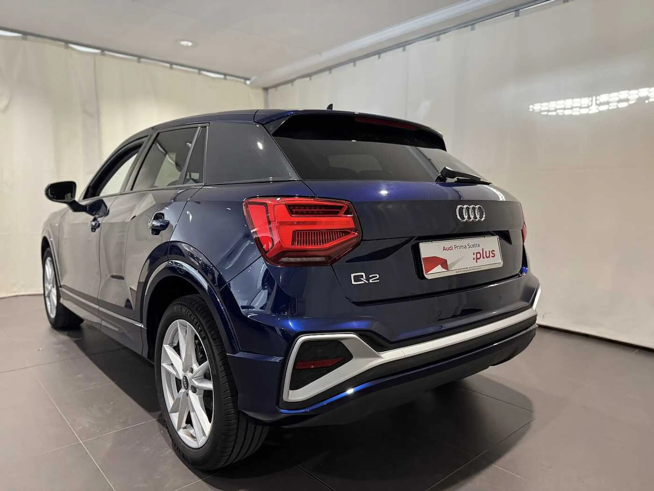 Audi - Q2