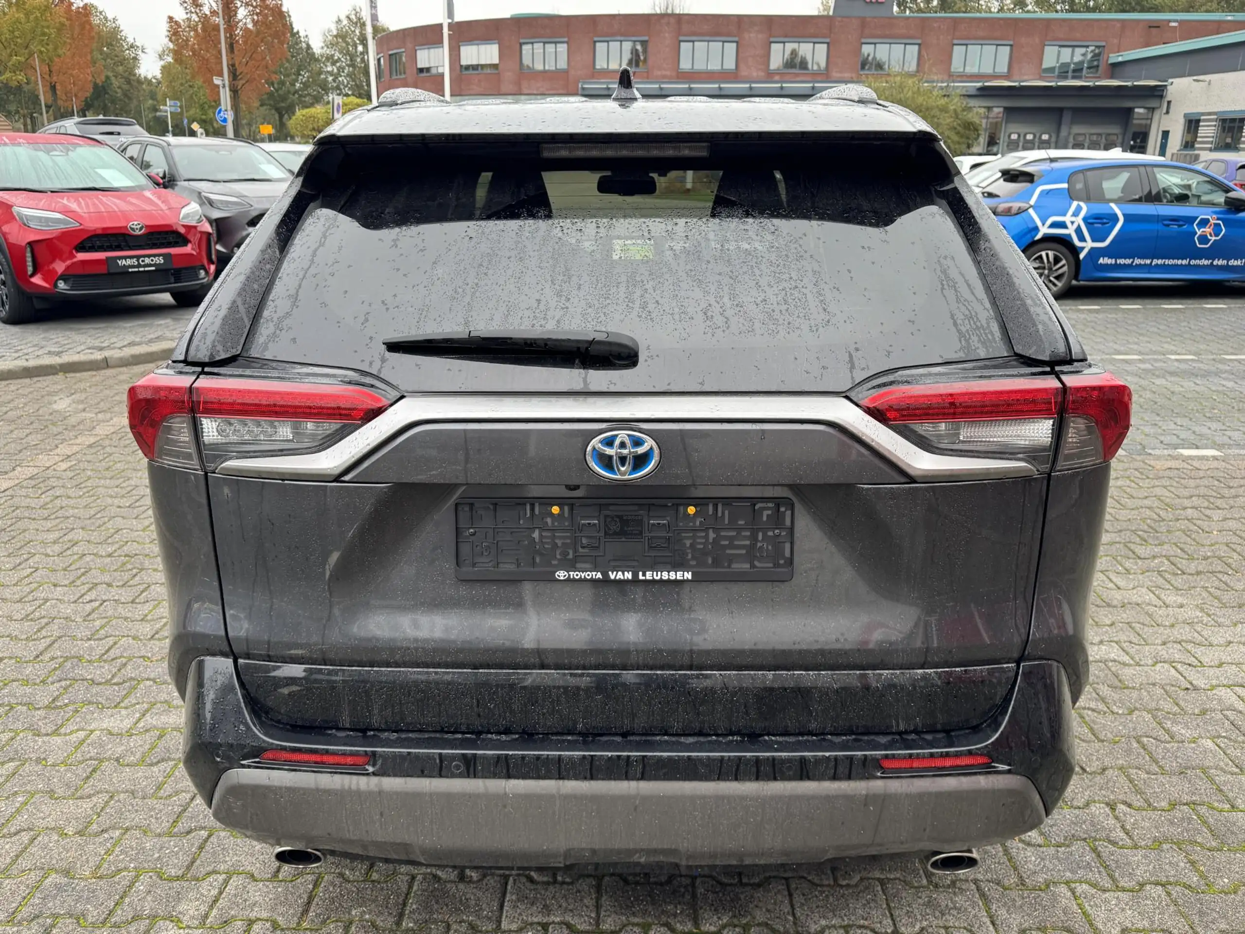 Toyota - RAV 4