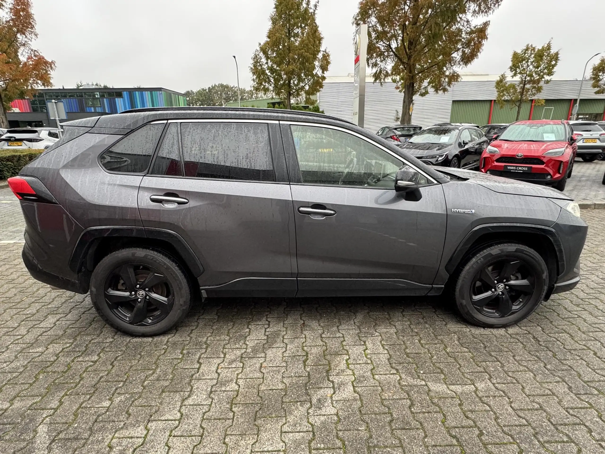 Toyota - RAV 4