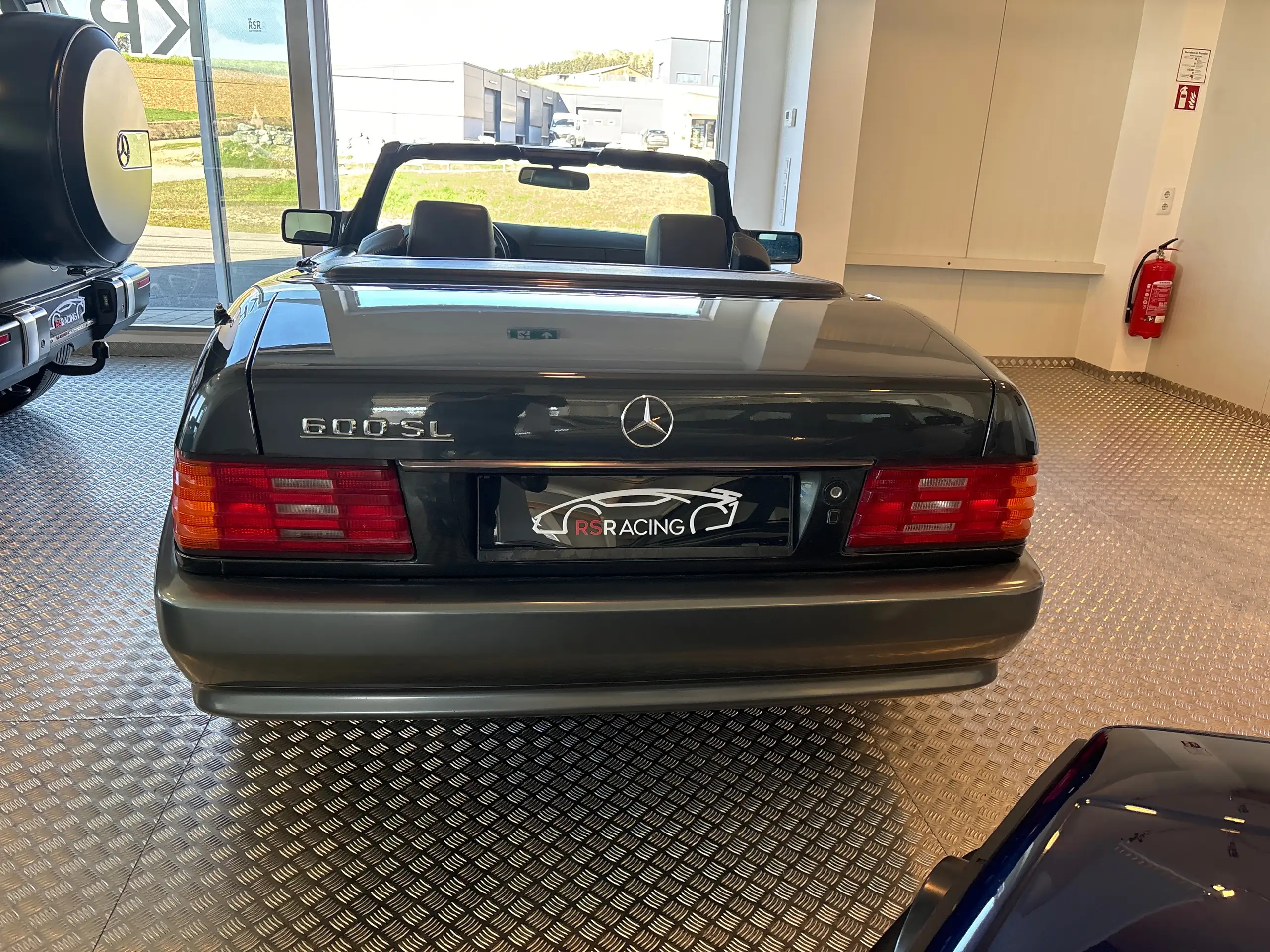 Mercedes-Benz - SL 600