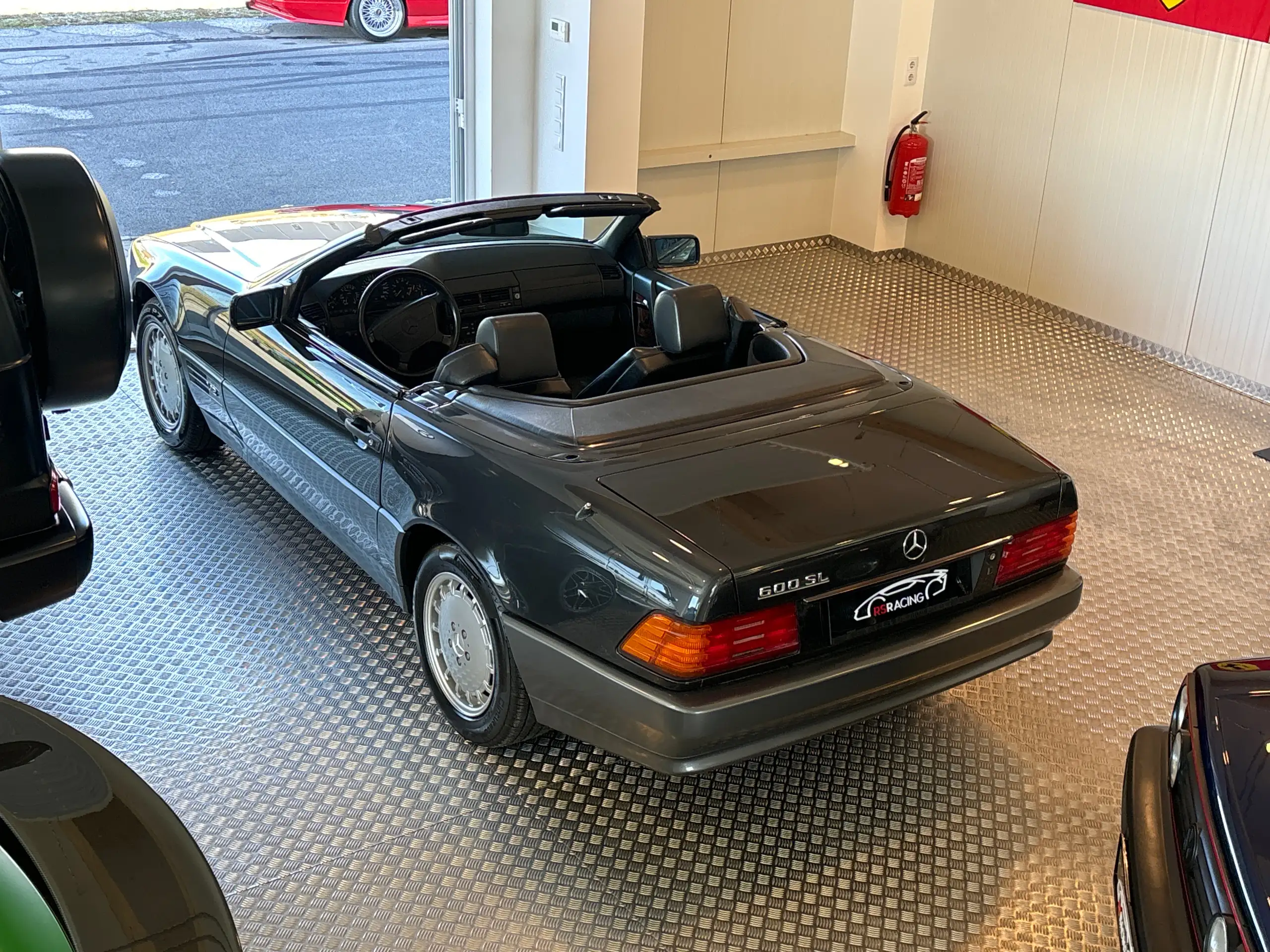 Mercedes-Benz - SL 600