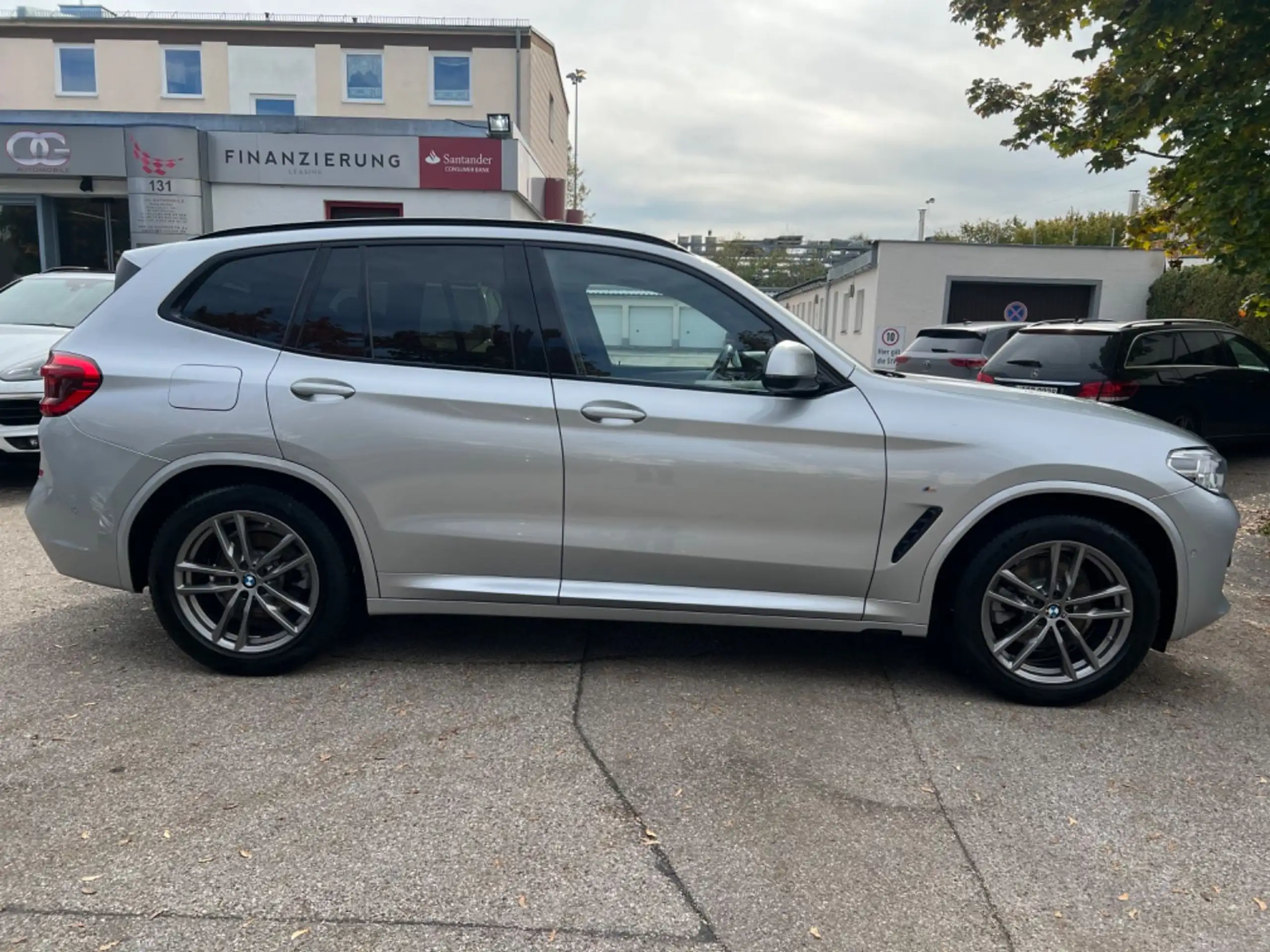 BMW - X3