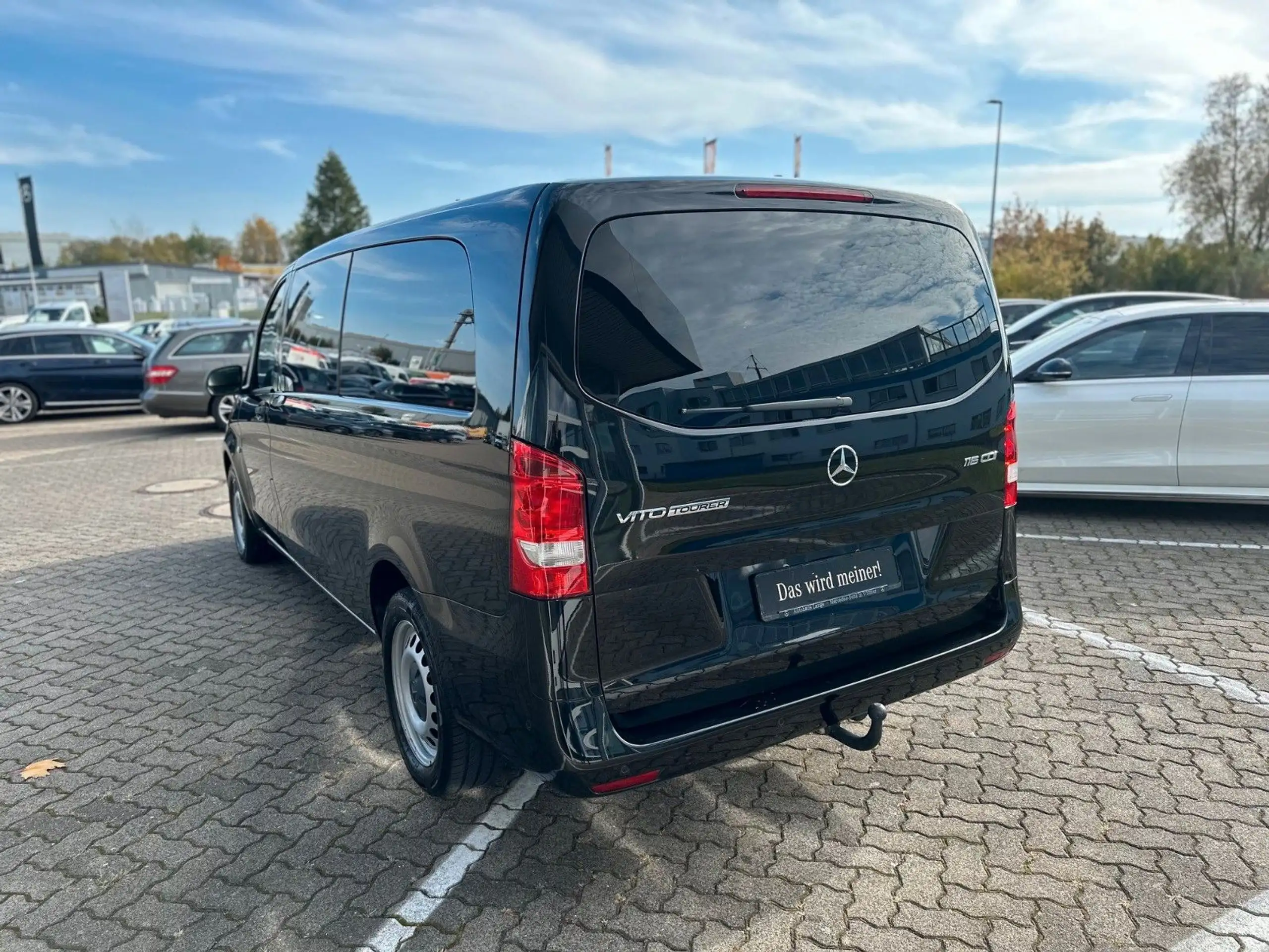 Mercedes-Benz - Vito