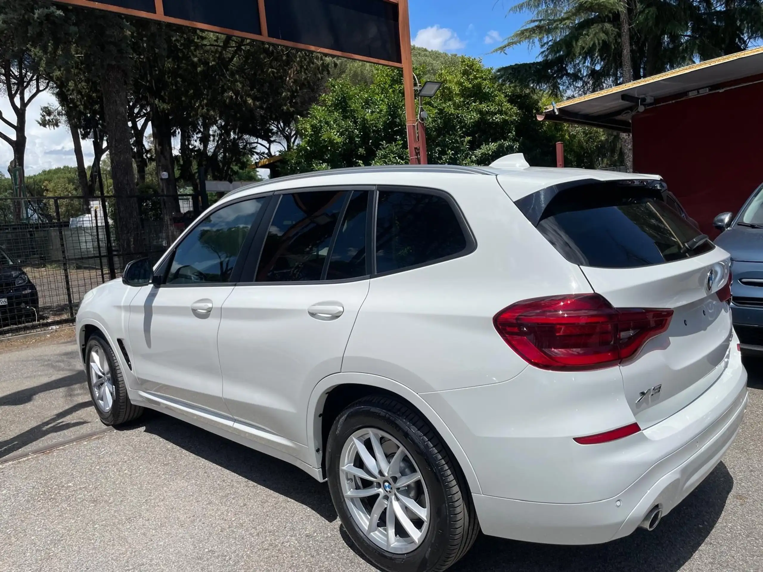 BMW - X3