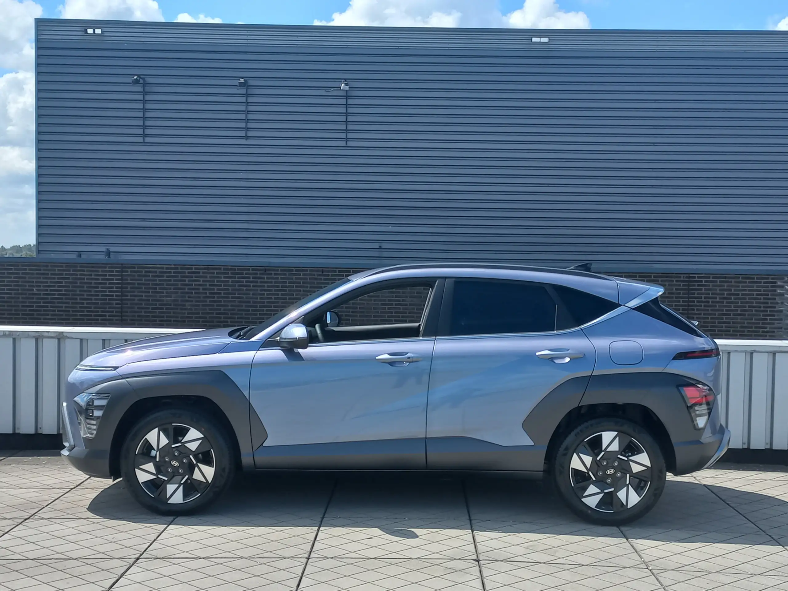 Hyundai - KONA