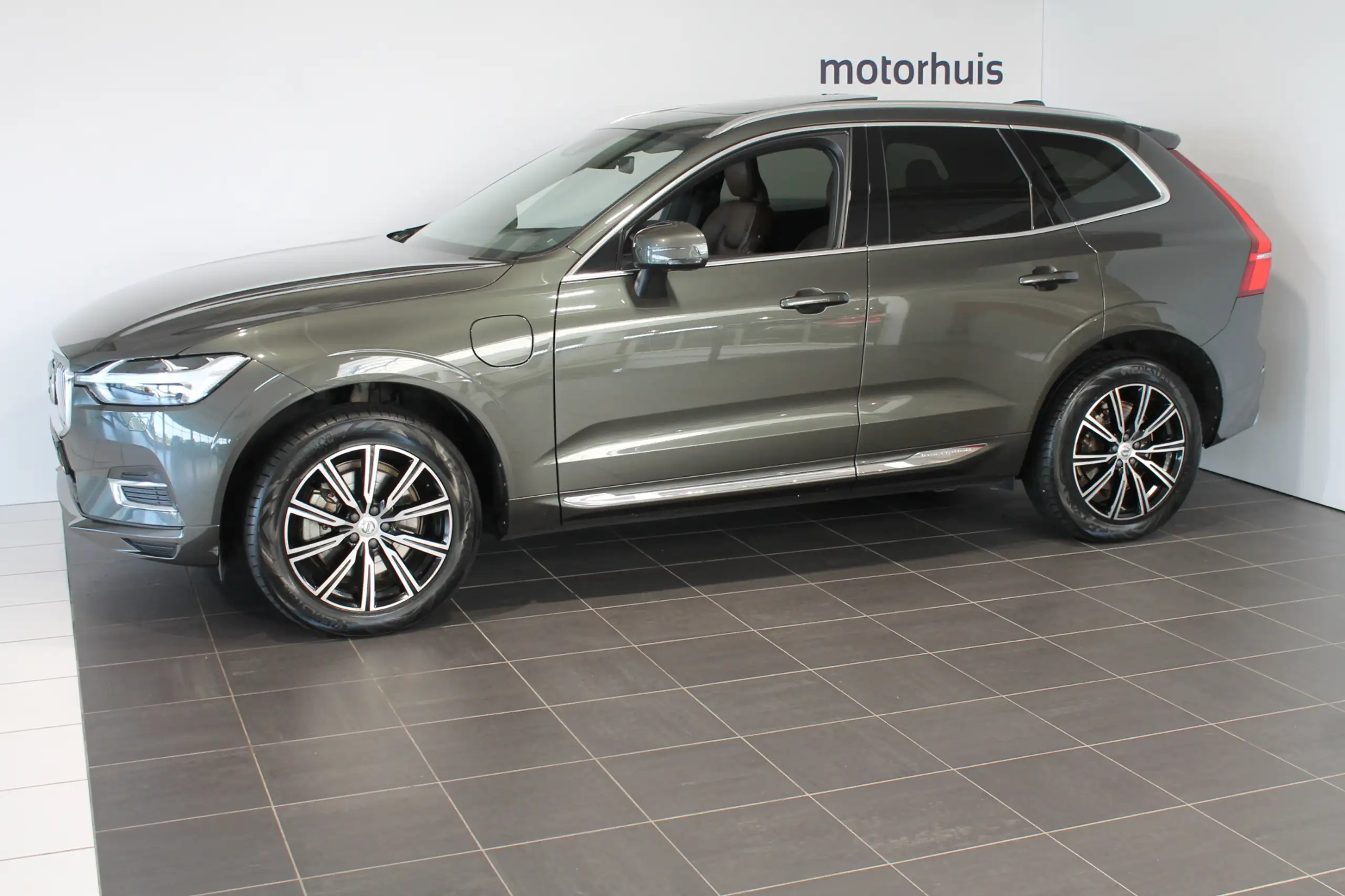 Volvo - XC60