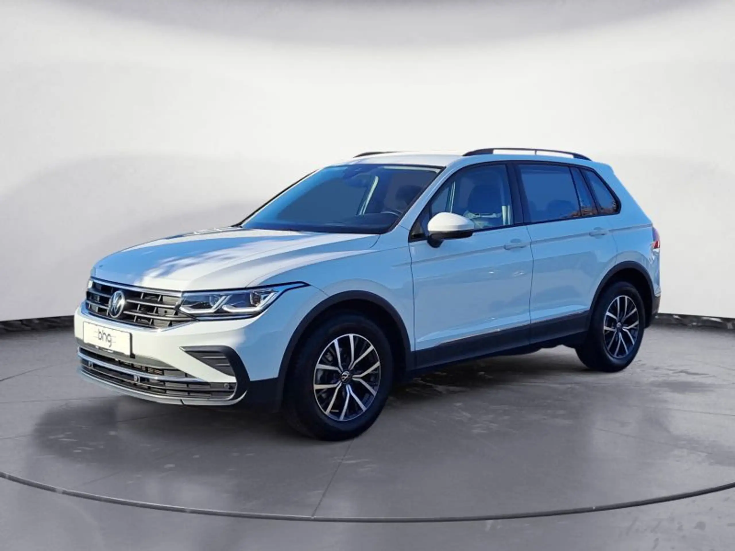 Volkswagen - Tiguan