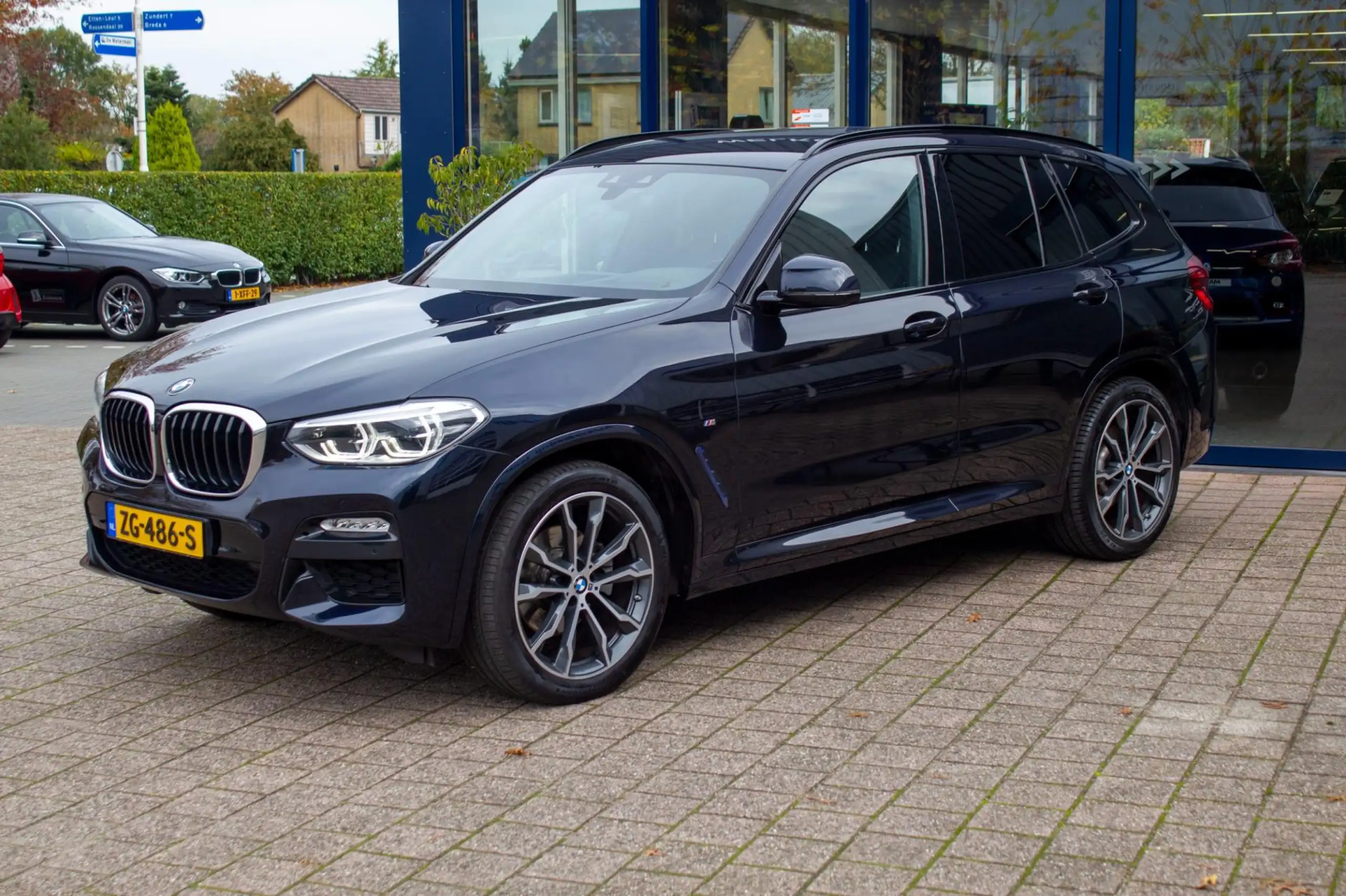 BMW - X3