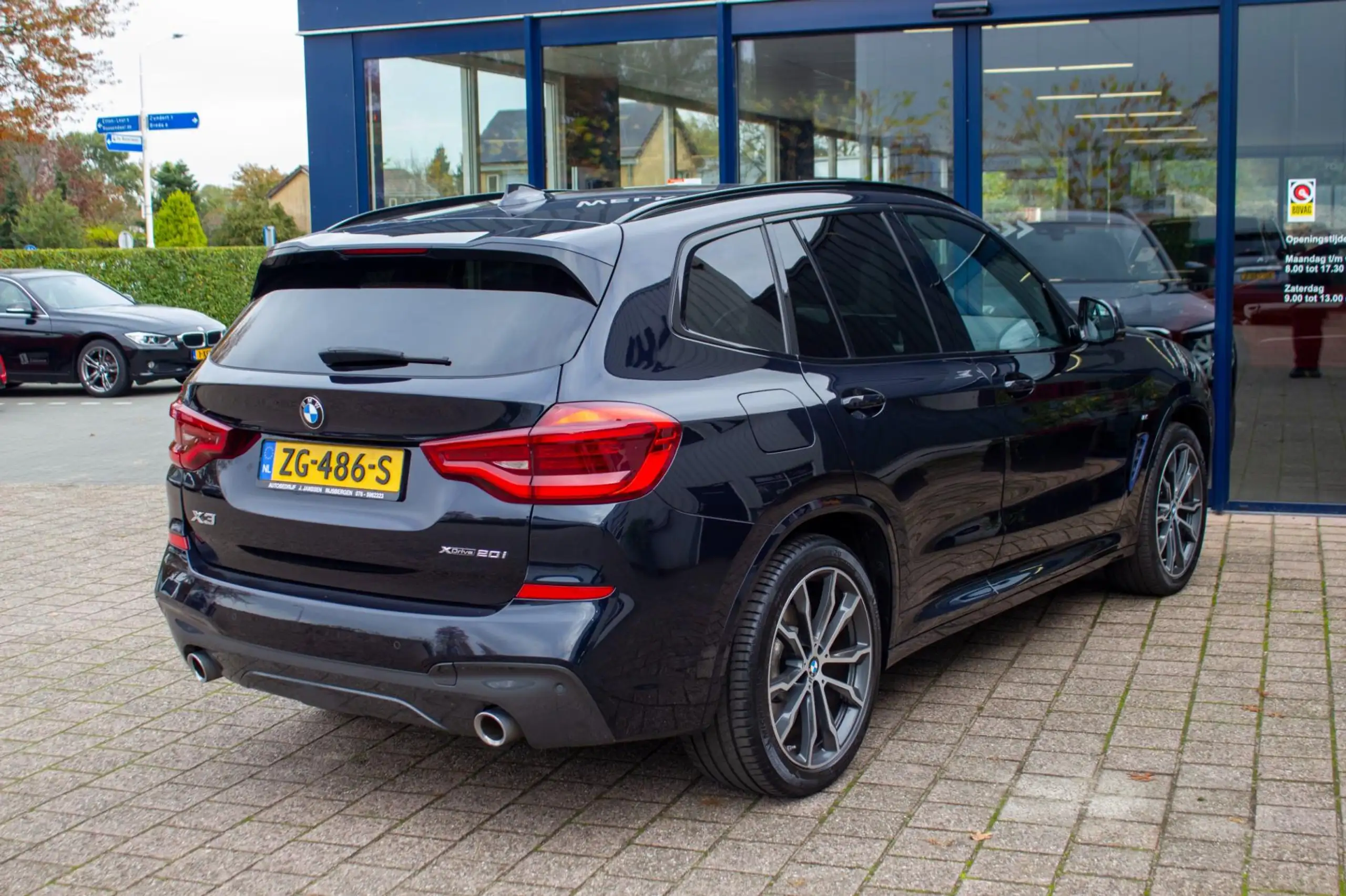 BMW - X3