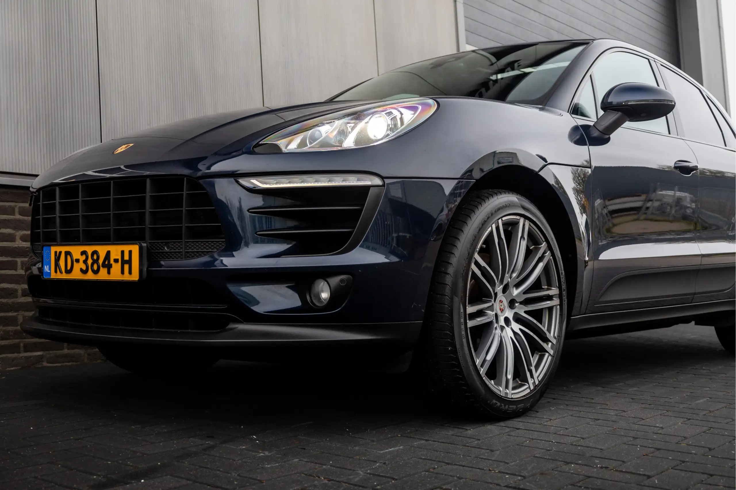 Porsche - Macan