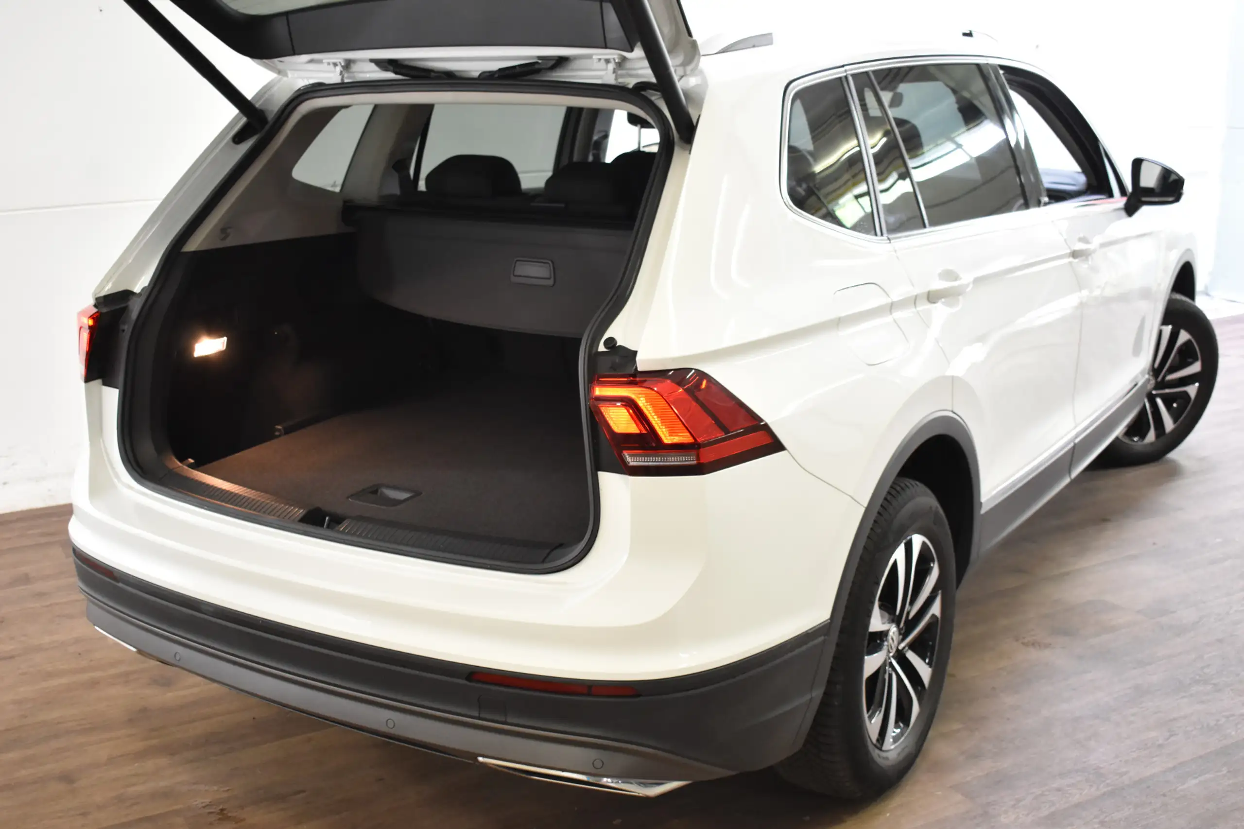 Volkswagen - Tiguan Allspace