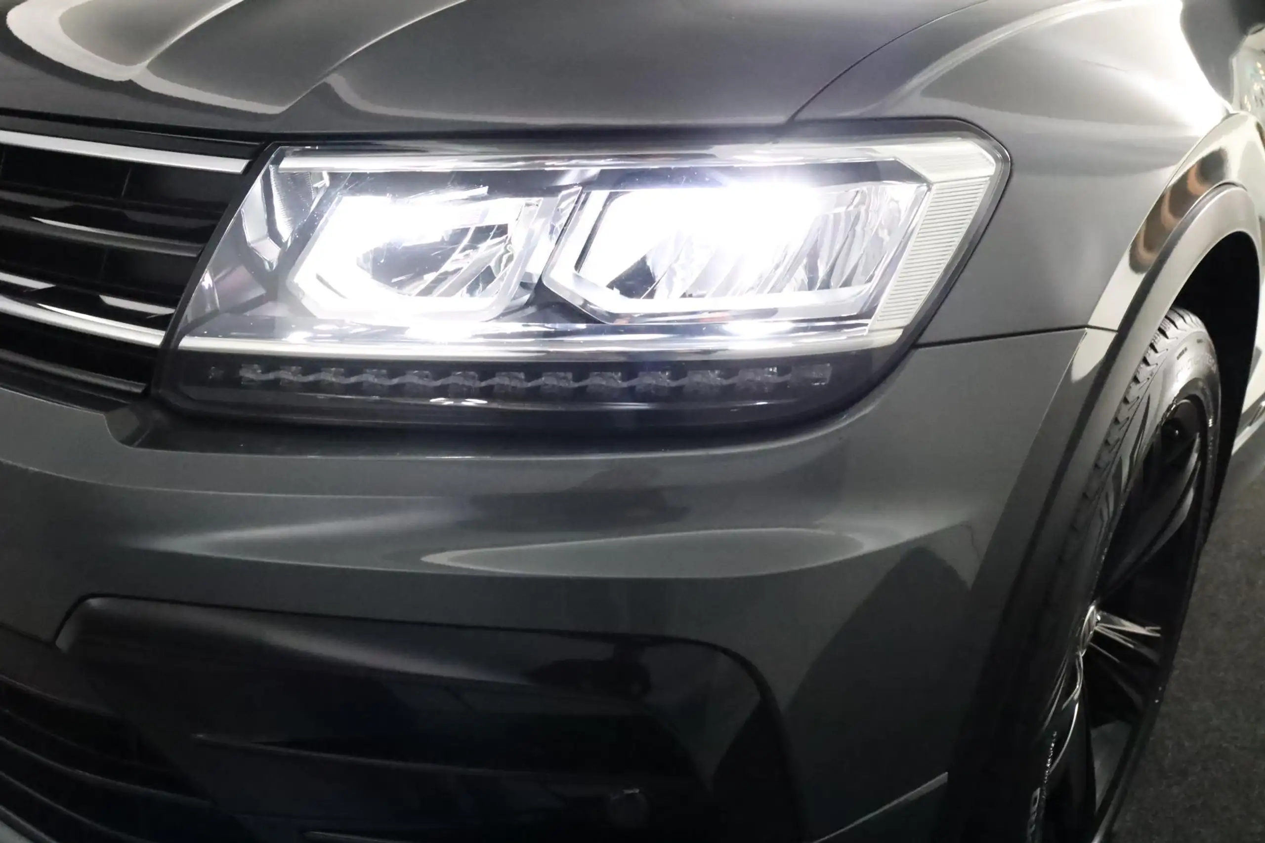 Volkswagen - Tiguan