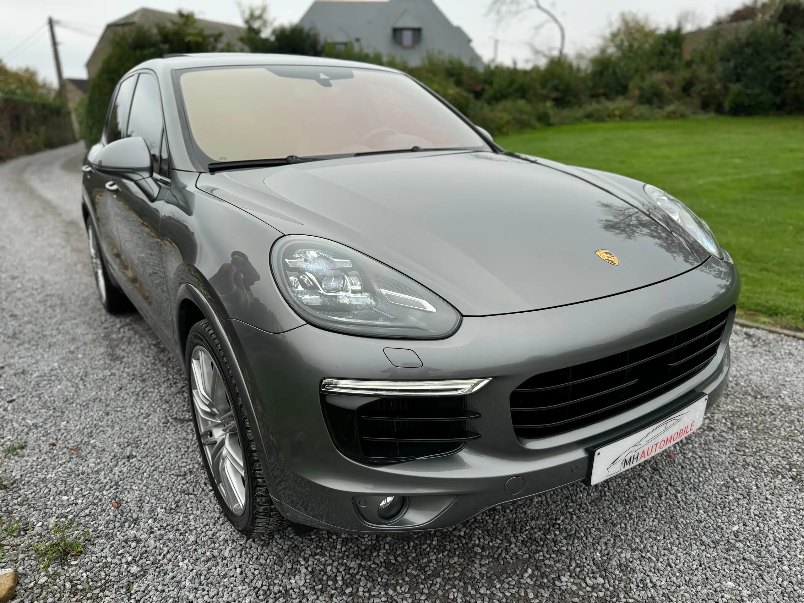 Porsche - Cayenne