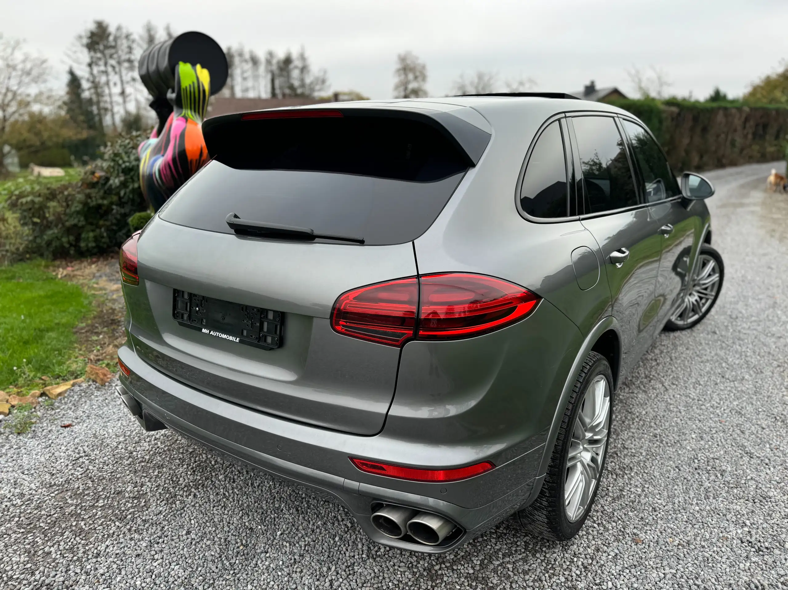 Porsche - Cayenne