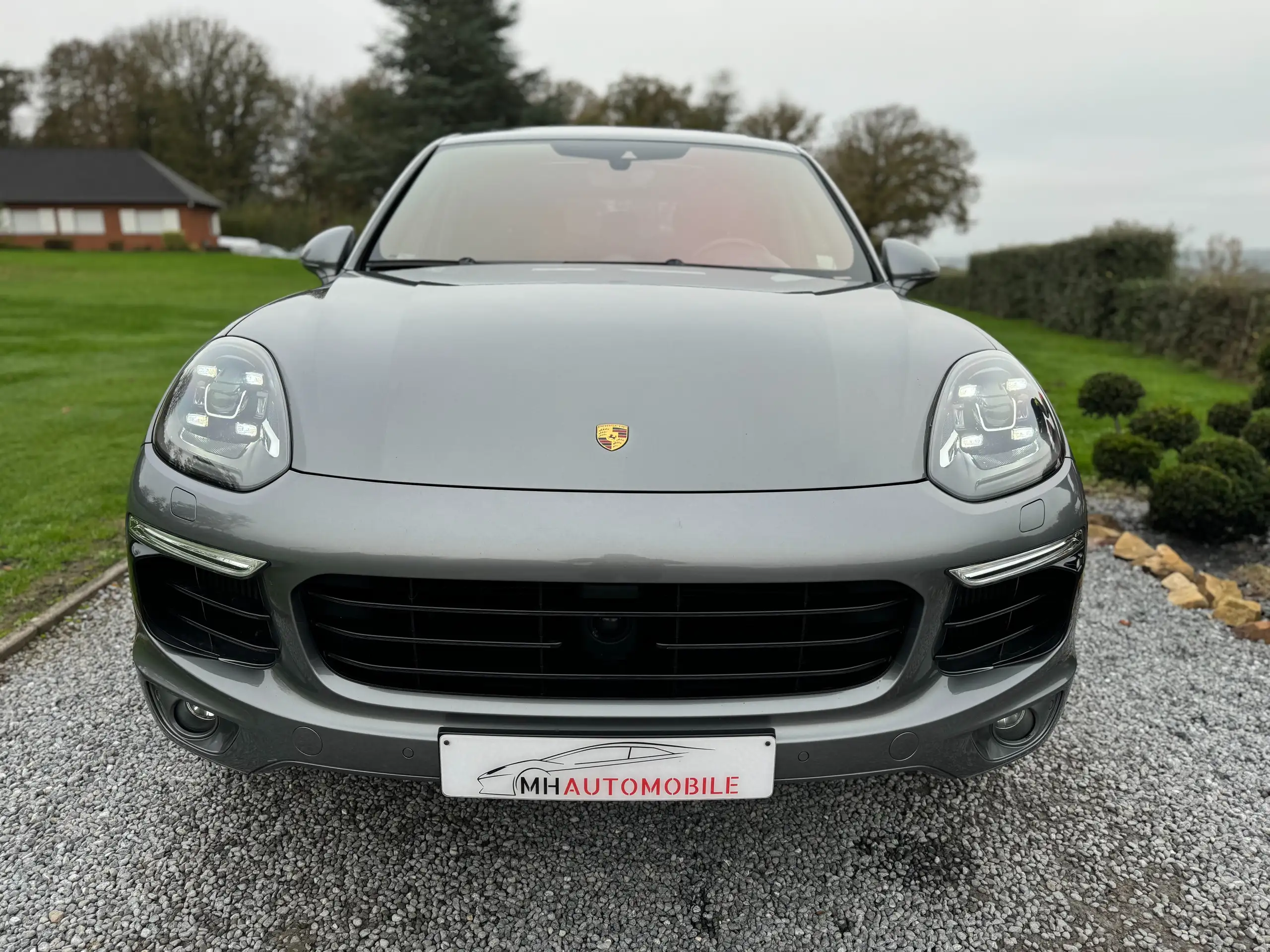 Porsche - Cayenne