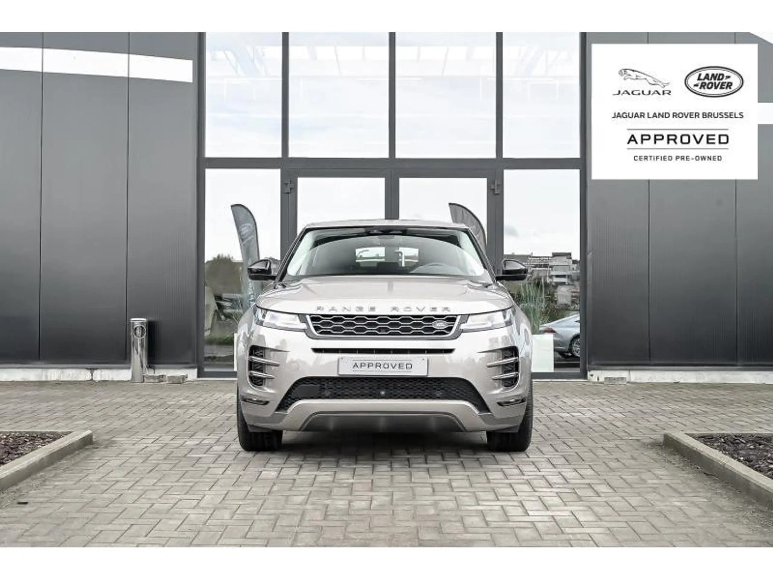 Land Rover - Range Rover Evoque