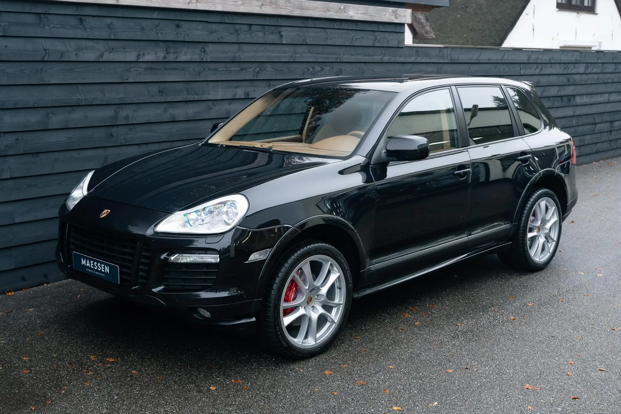 Porsche - Cayenne