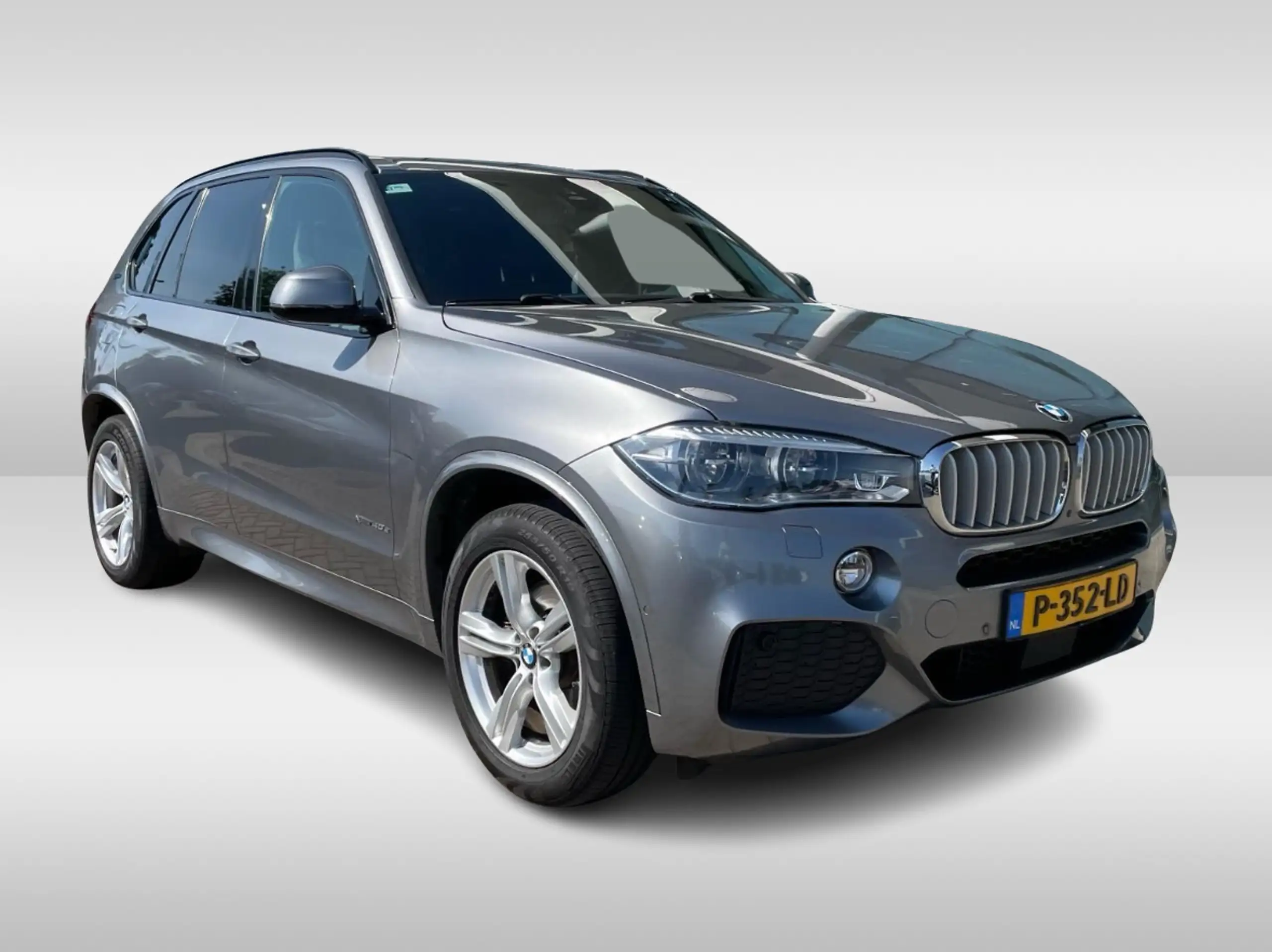 BMW - X5