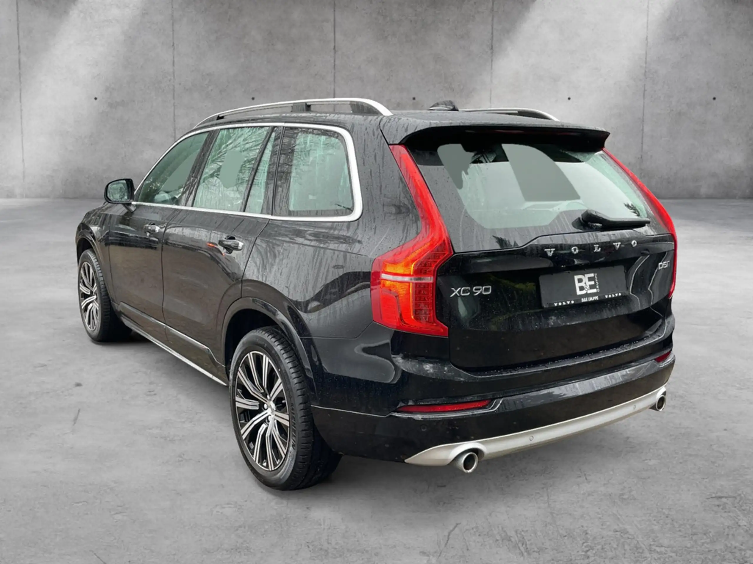 Volvo - XC90