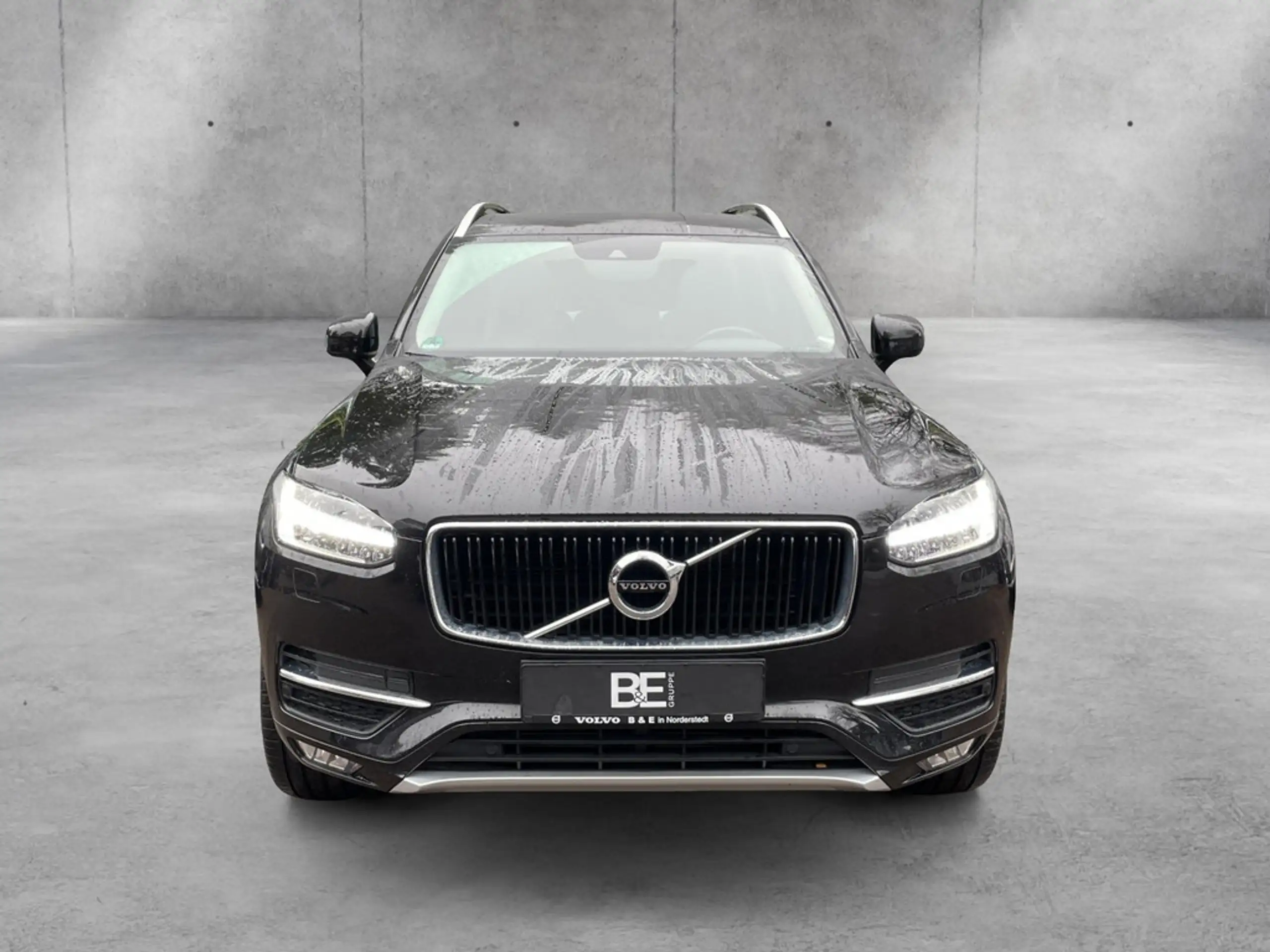 Volvo - XC90