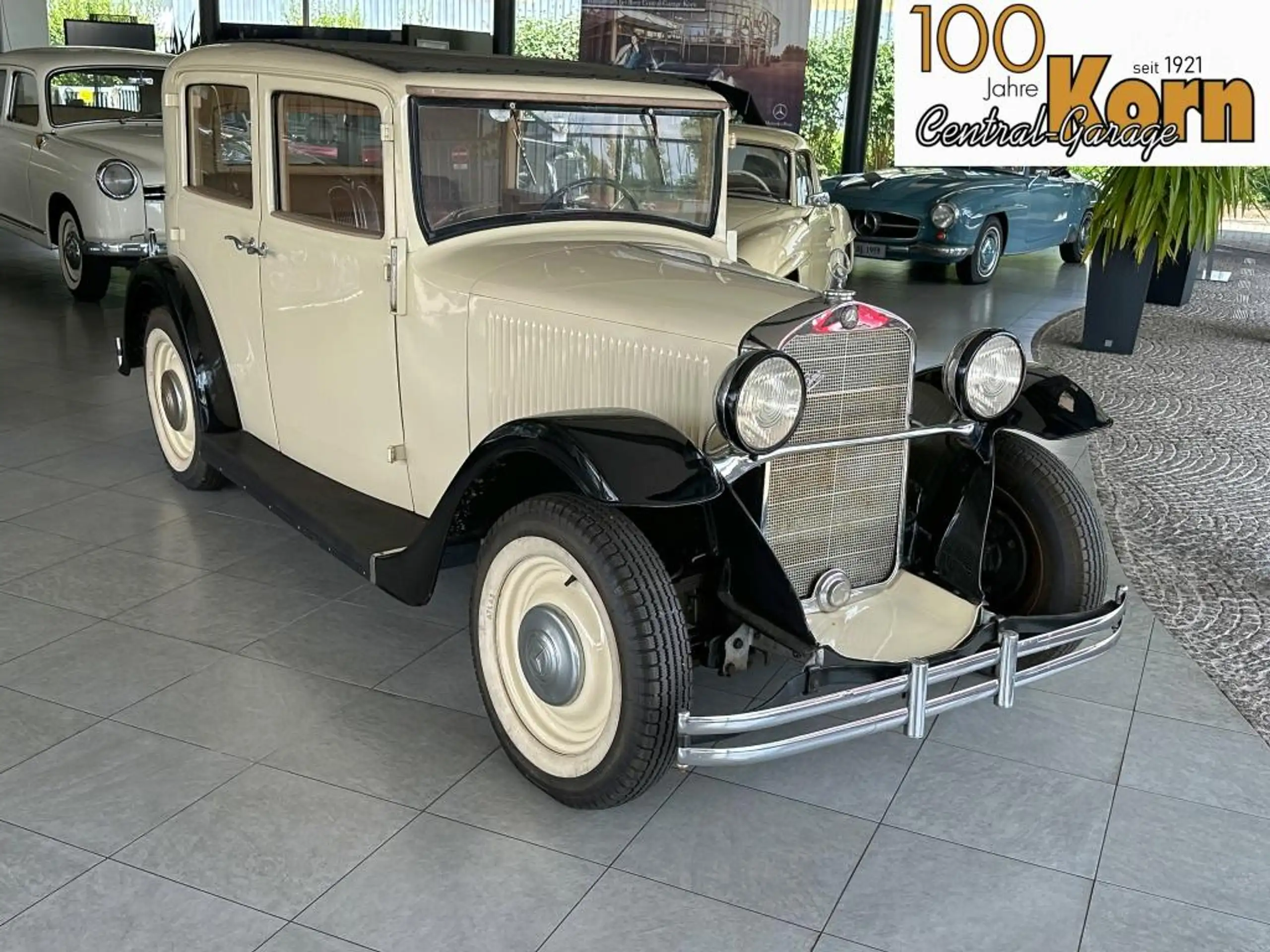 Mercedes-Benz - 170