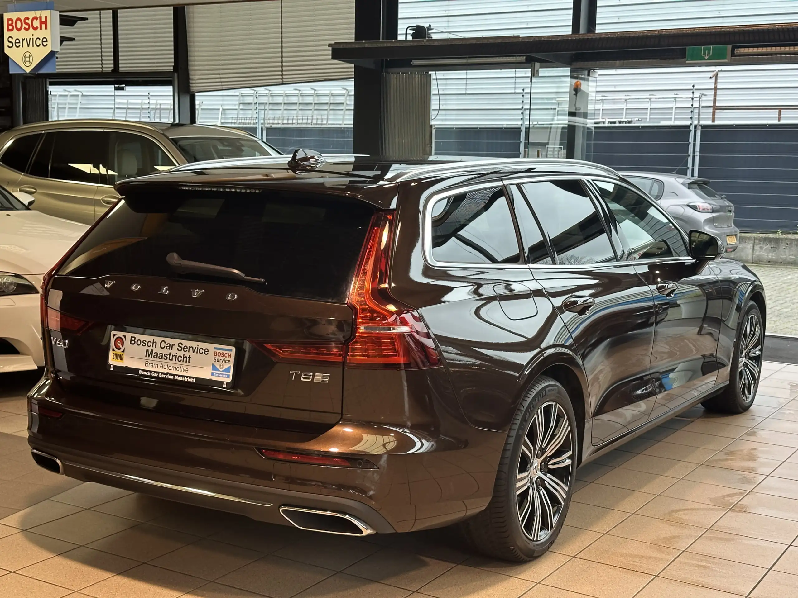 Volvo - V60