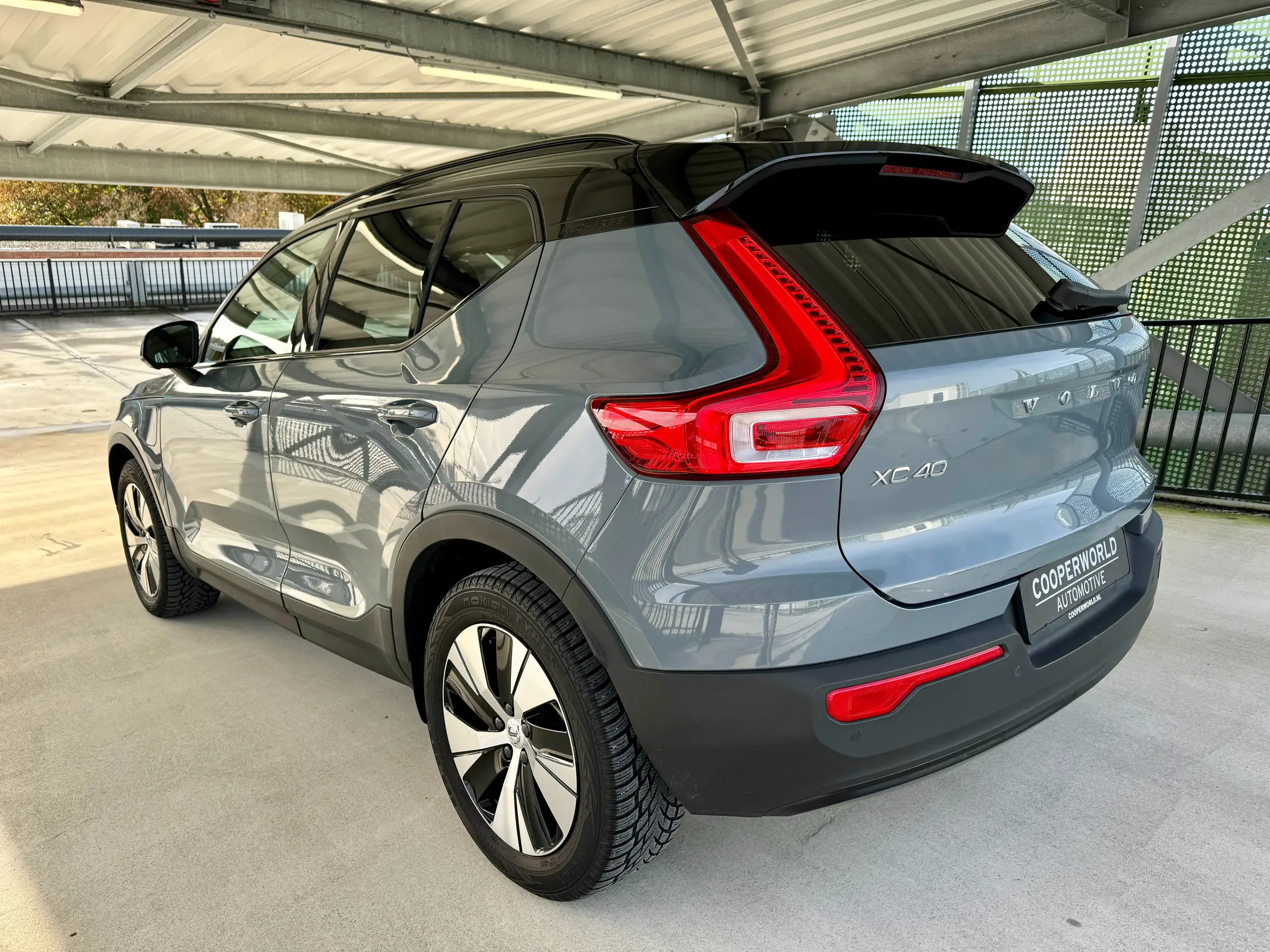 Volvo - XC40