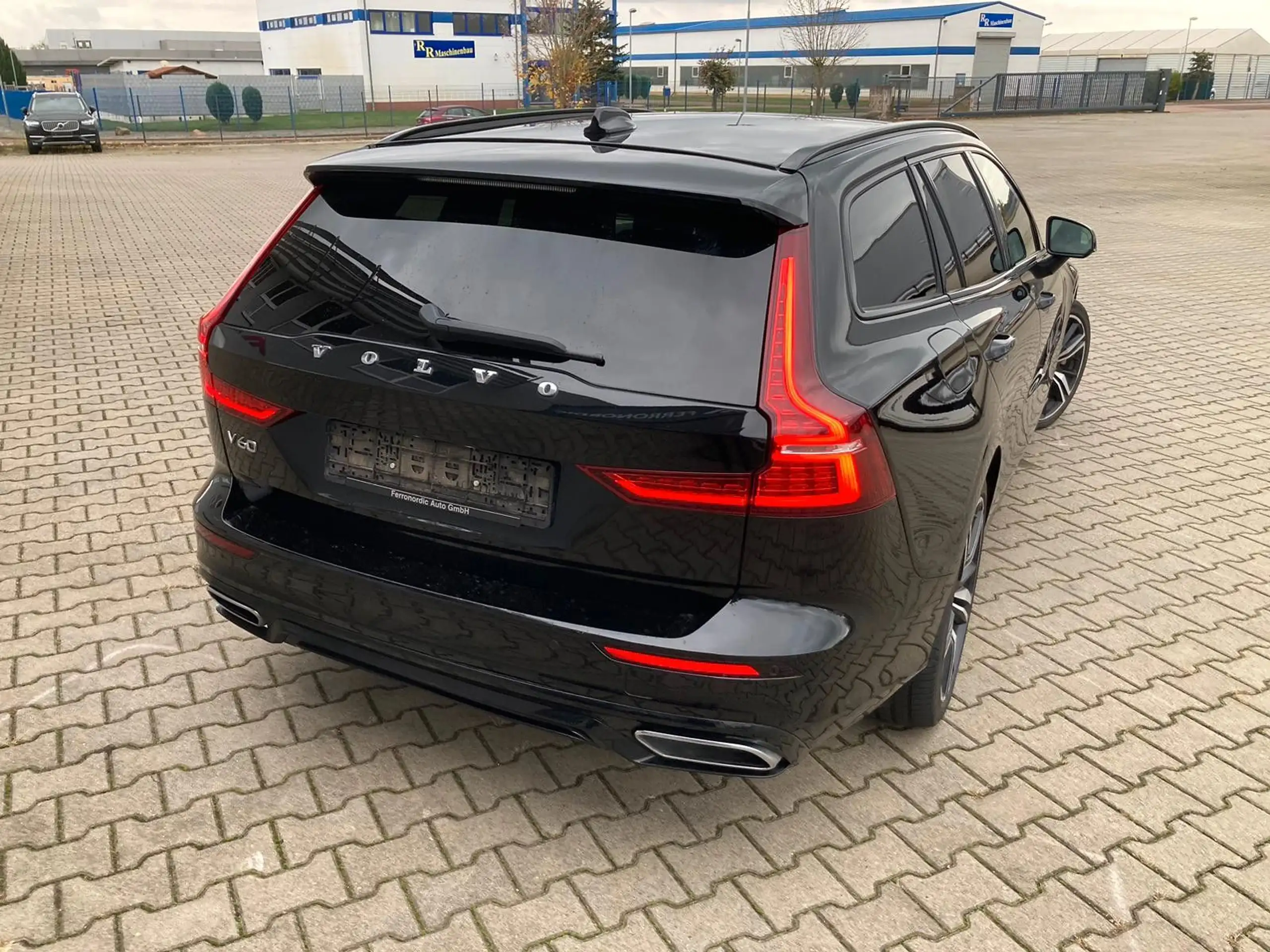 Volvo - V60