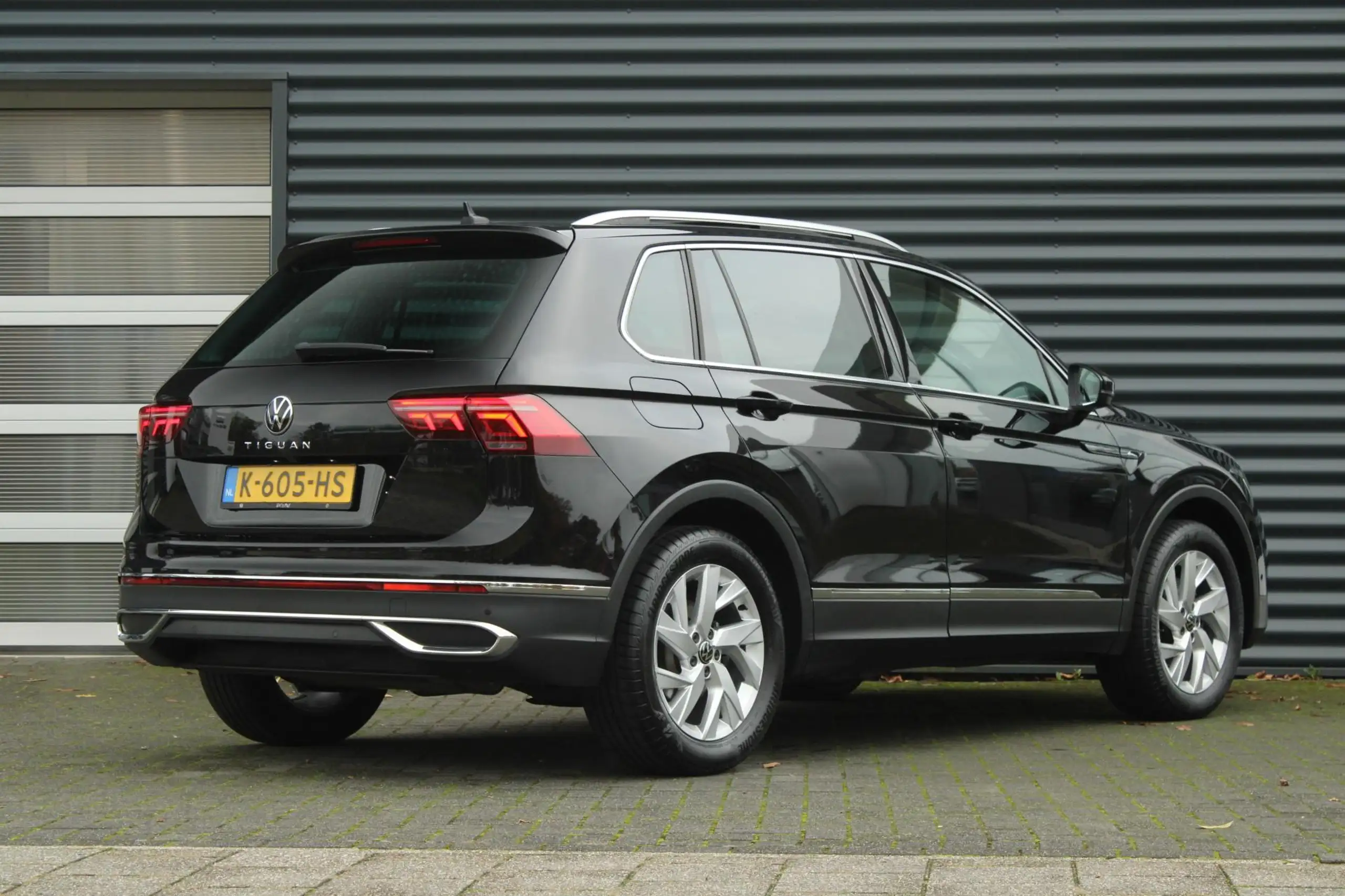 Volkswagen - Tiguan